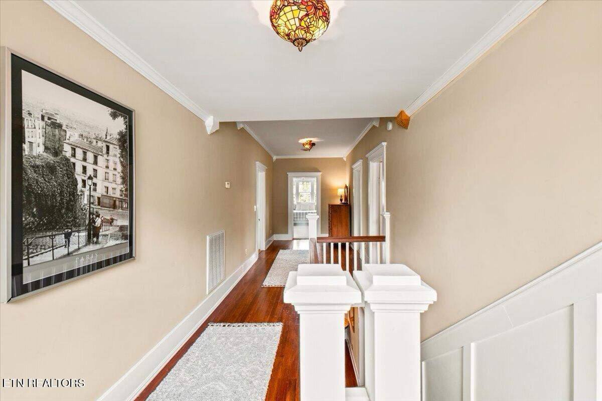 201 W Washington Avenue Clinton TN 37716