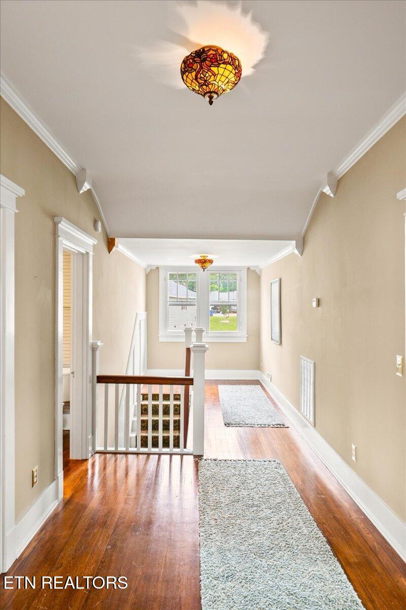 201 W Washington Avenue Clinton TN 37716