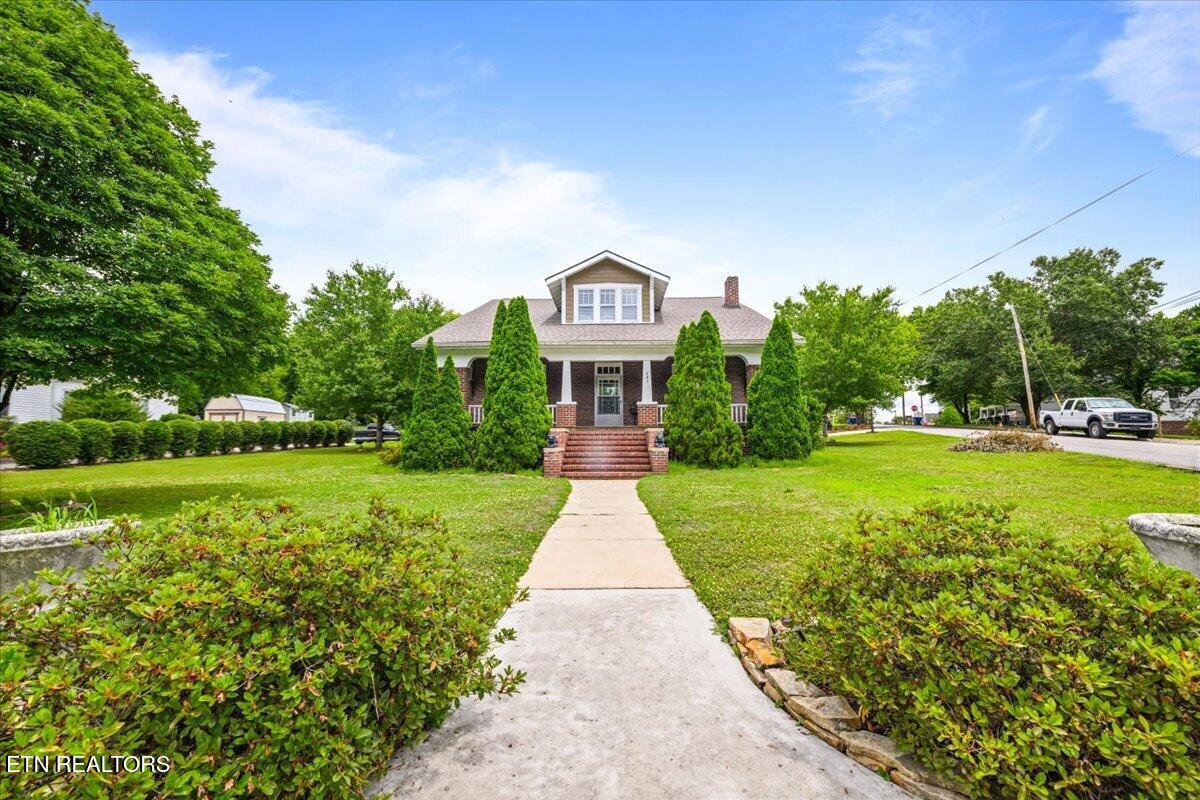 201 W Washington Avenue Clinton TN 37716