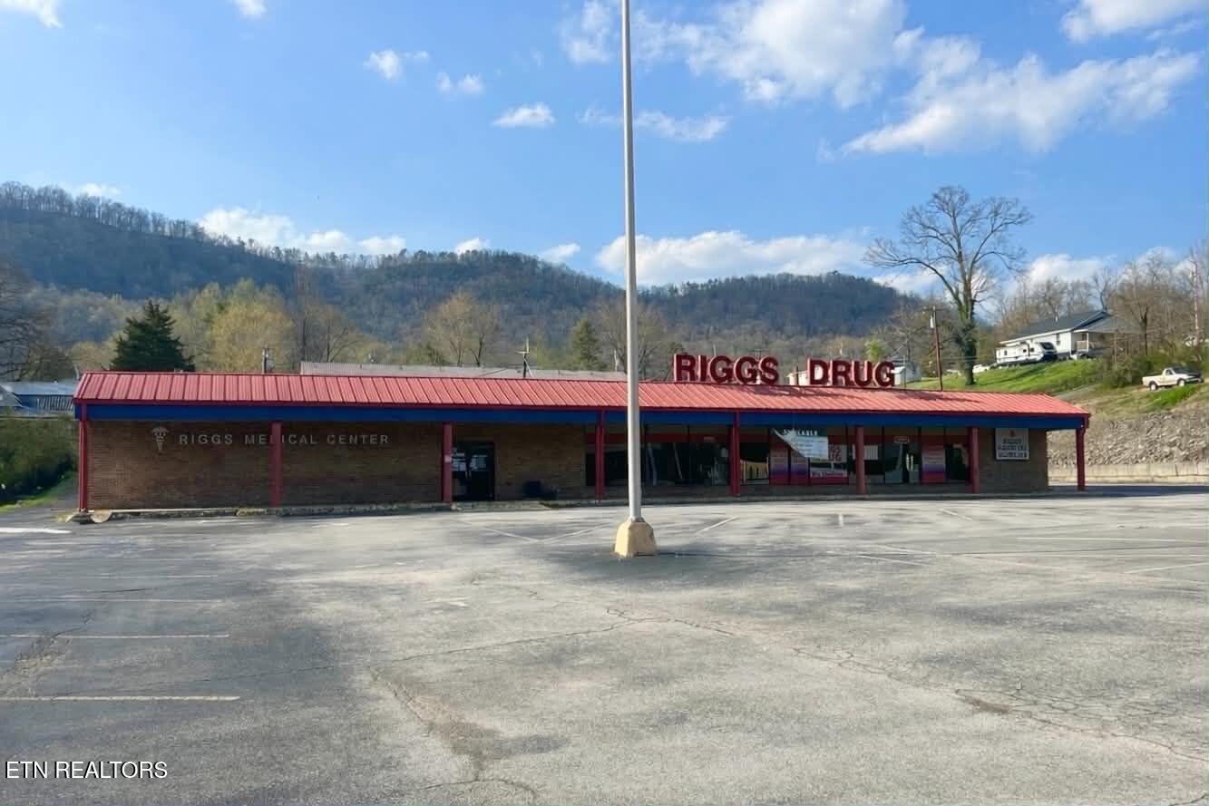 502 W Central Avenue Lafollette TN 37766