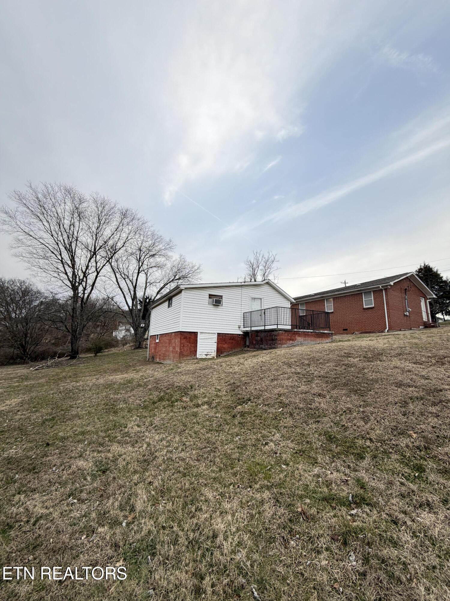 970 Sevier Drive Harriman TN 37748