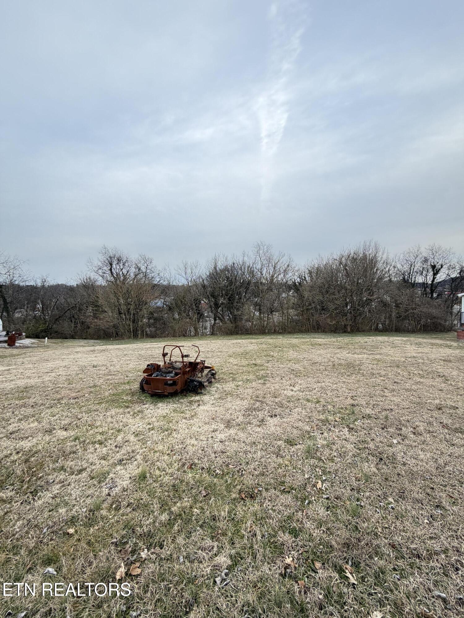 970 Sevier Drive Harriman TN 37748