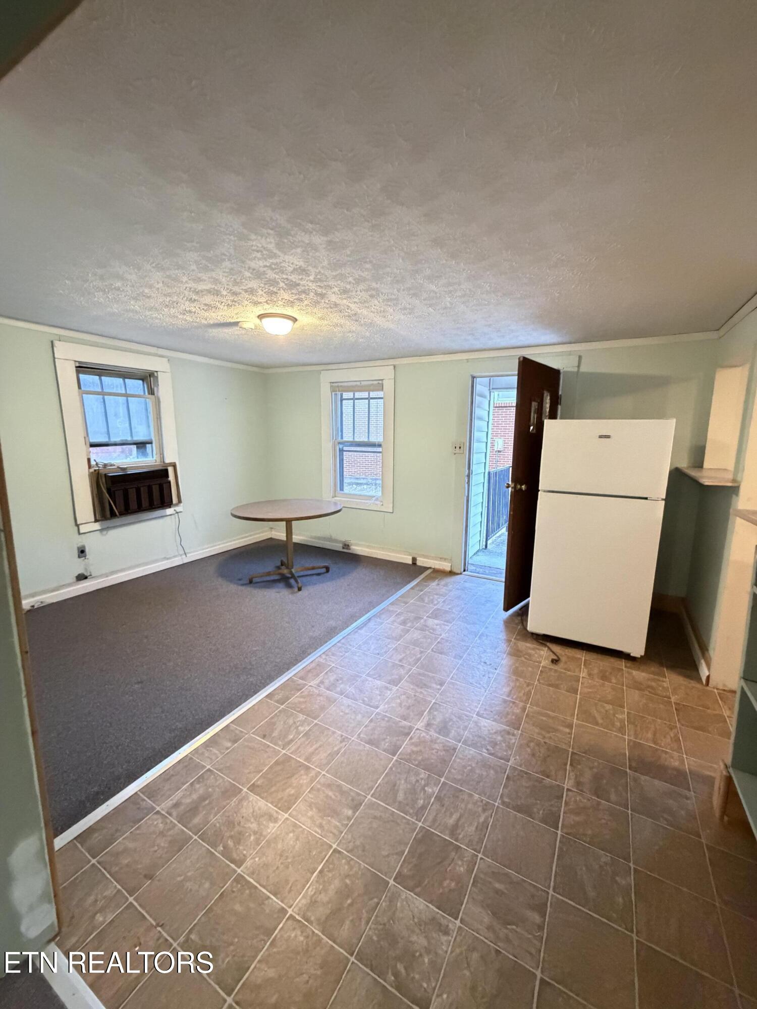 970 Sevier Drive Harriman TN 37748