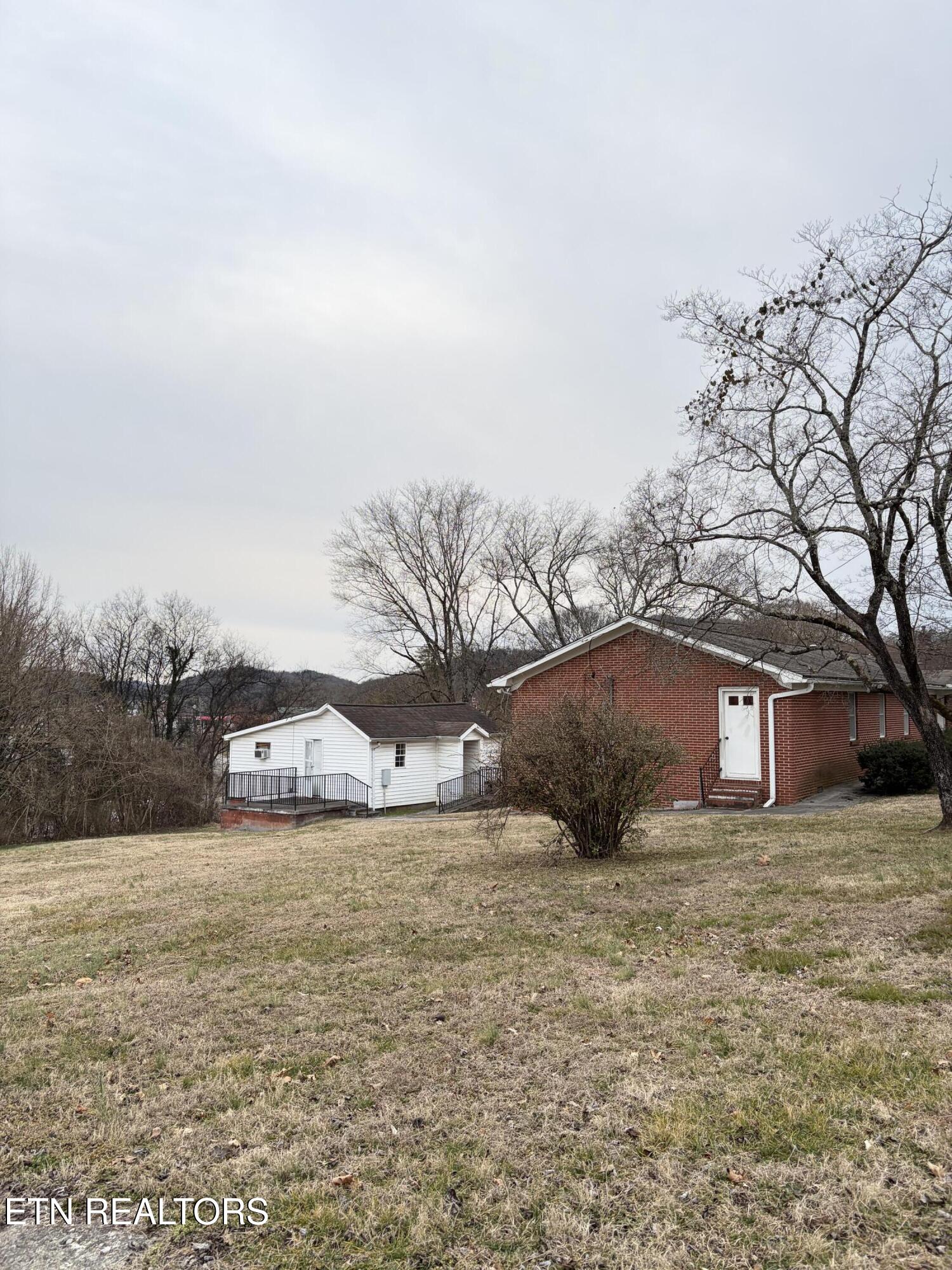 970 Sevier Drive Harriman TN 37748