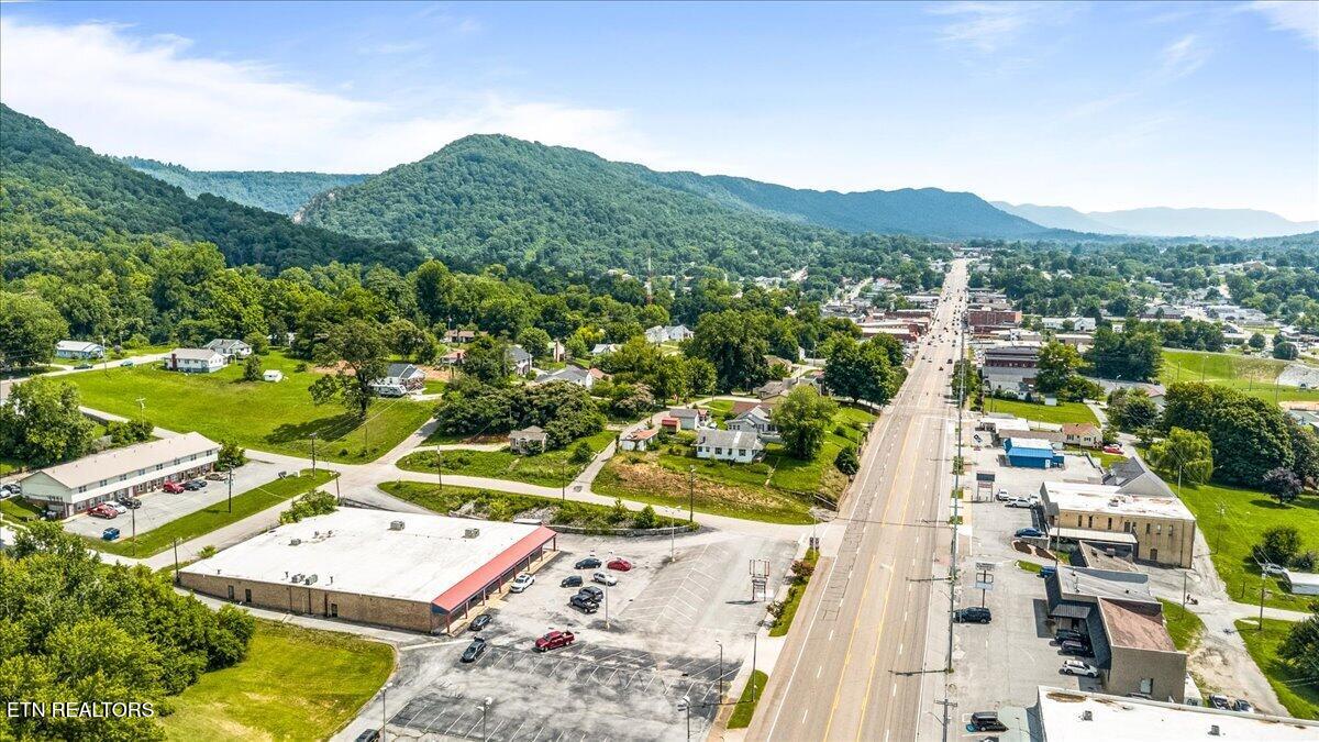 502 W Central Avenue Lafollette TN 37766