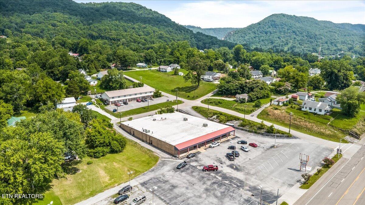 502 W Central Avenue Lafollette TN 37766