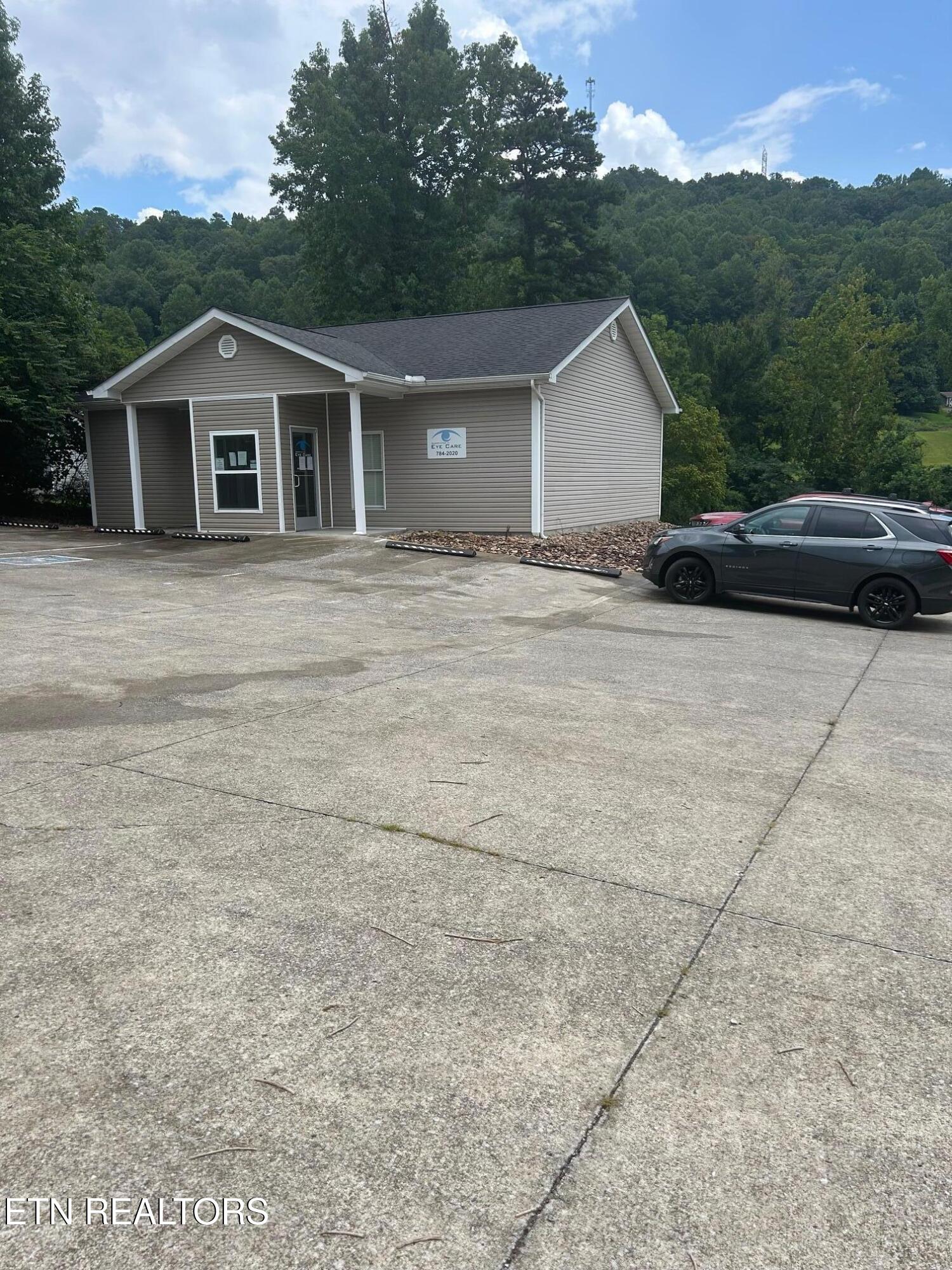 467 Sunset Trail Jellico TN 37762