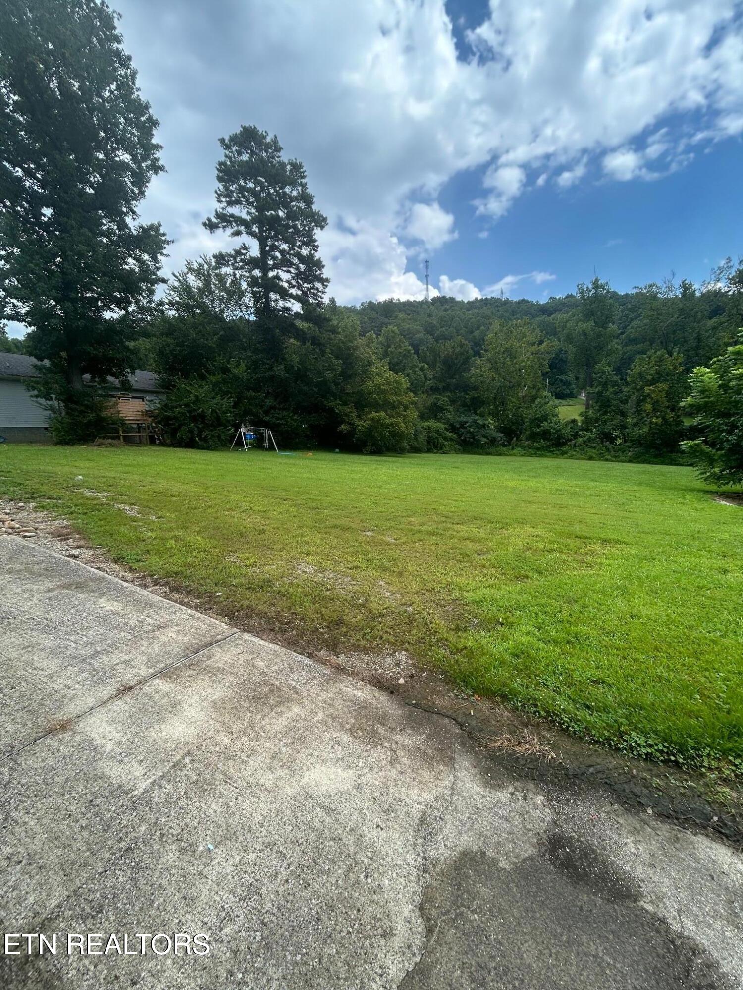 467 Sunset Trail Jellico TN 37762