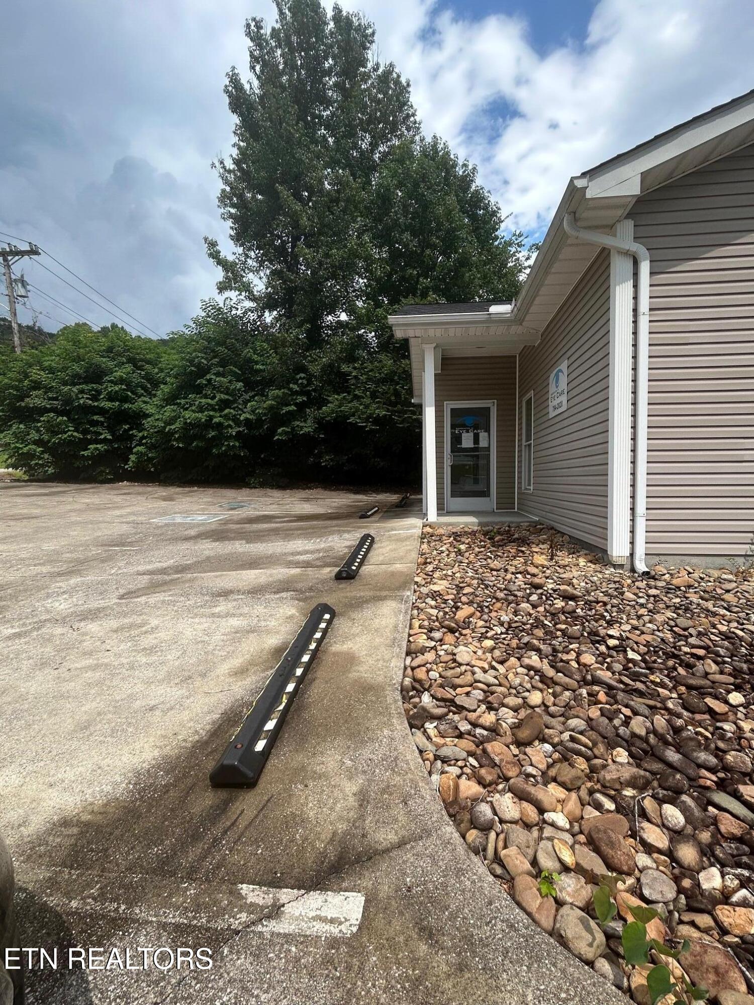 467 Sunset Trail Jellico TN 37762