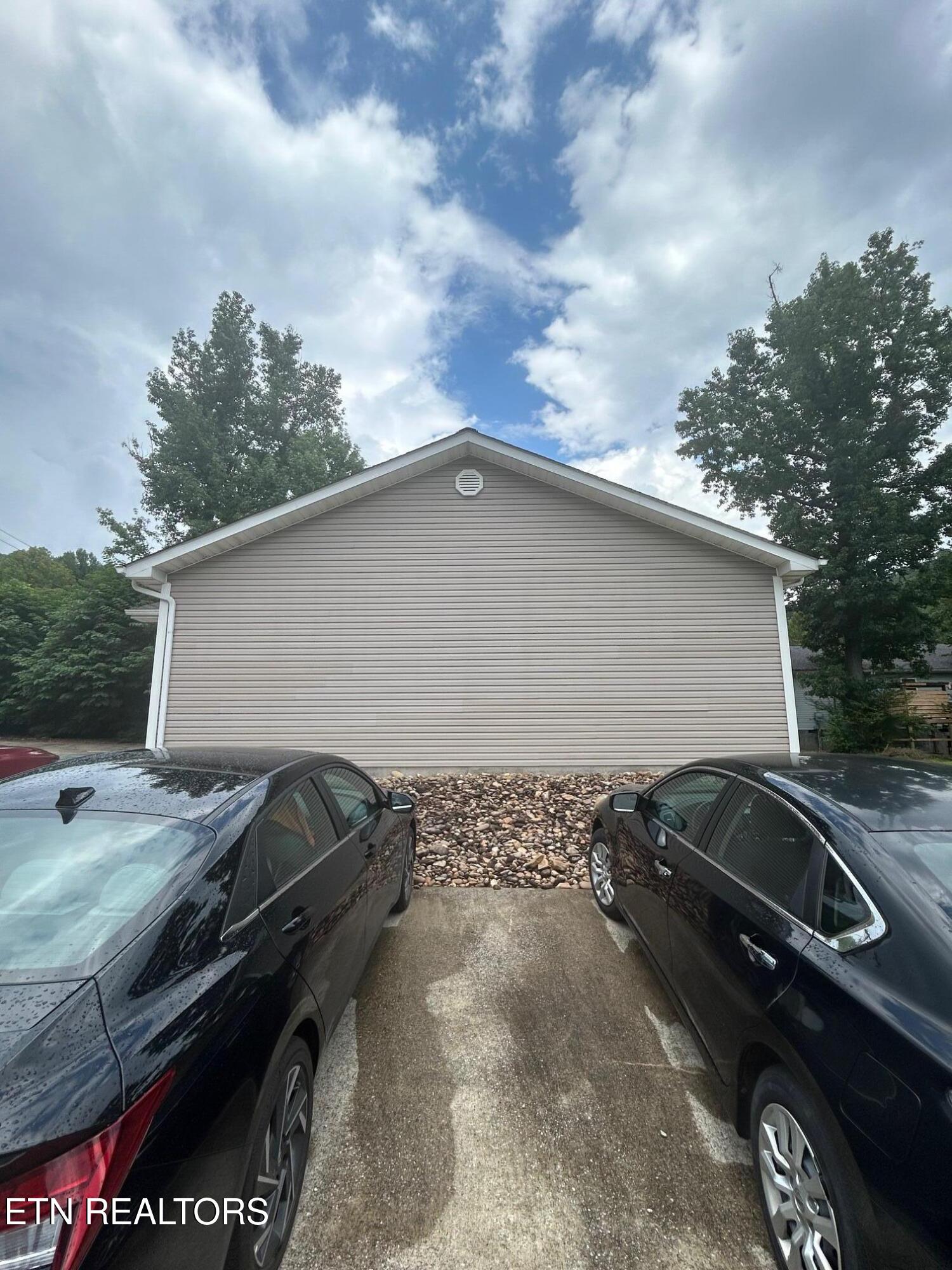 467 Sunset Trail Jellico TN 37762
