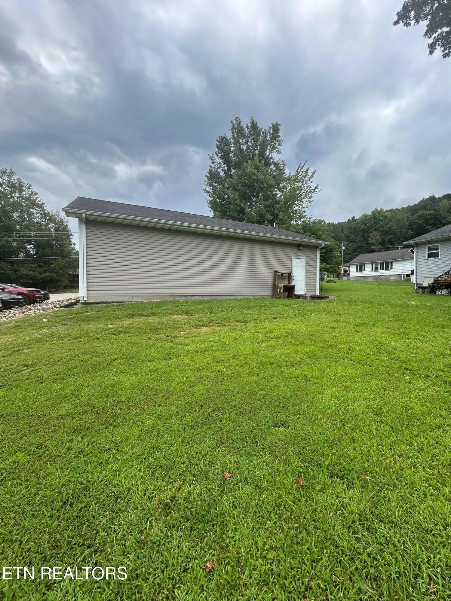 467 Sunset Trail Jellico TN 37762