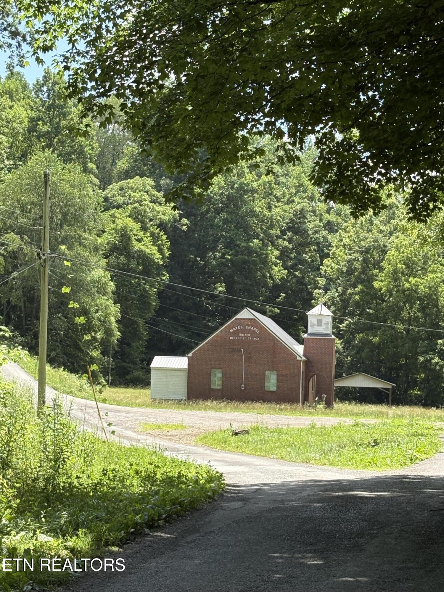 945 Lonesome Valley Road Tazewell TN 37879