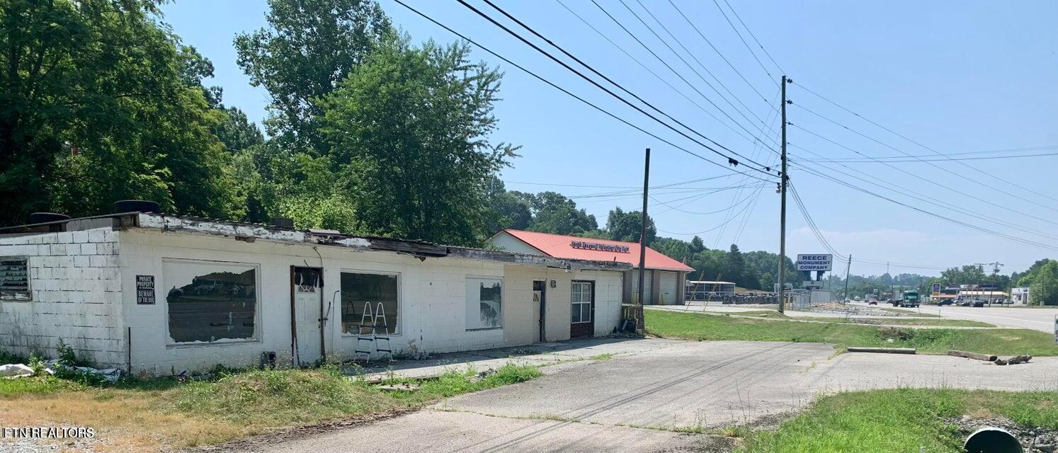 3340 Hwy 25e Tazewell TN 37879
