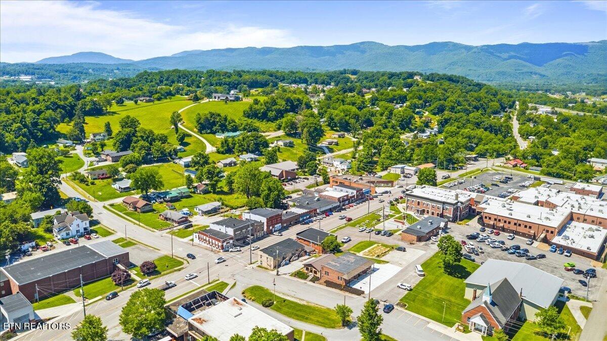 105 Church Jacksboro TN 37757