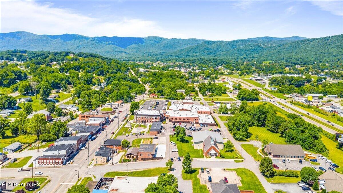 105 Church Jacksboro TN 37757