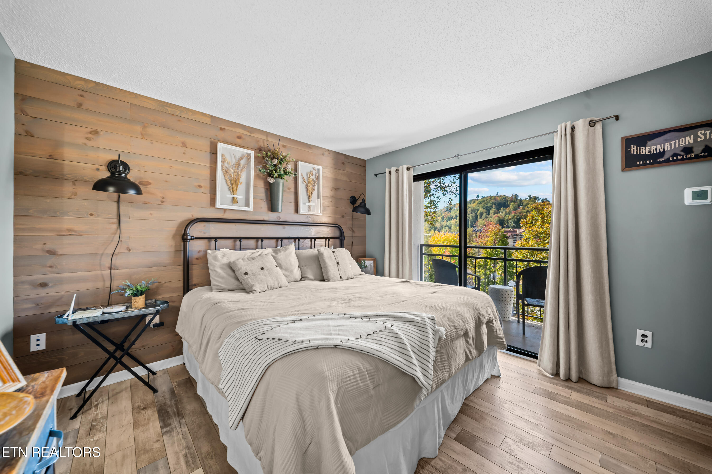 354 E Holly Ridge Road Gatlinburg TN 37738