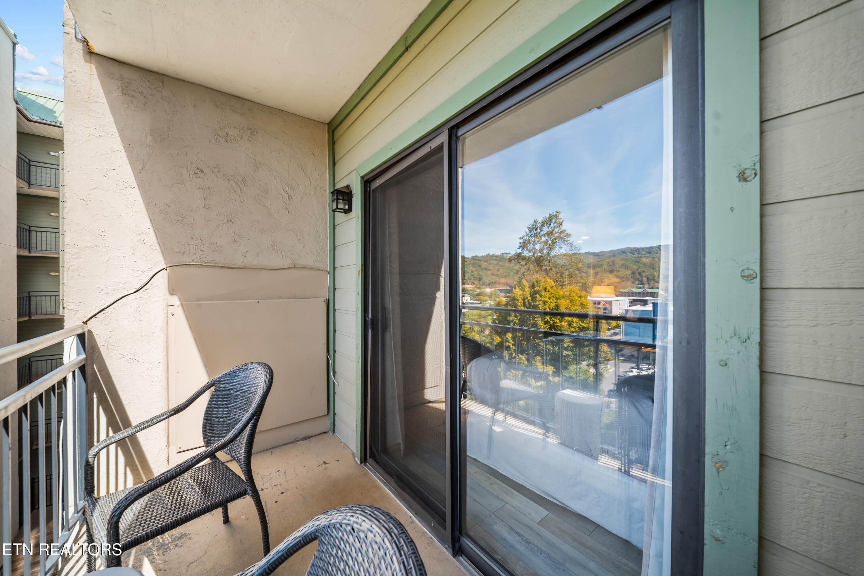 354 E Holly Ridge Road Gatlinburg TN 37738