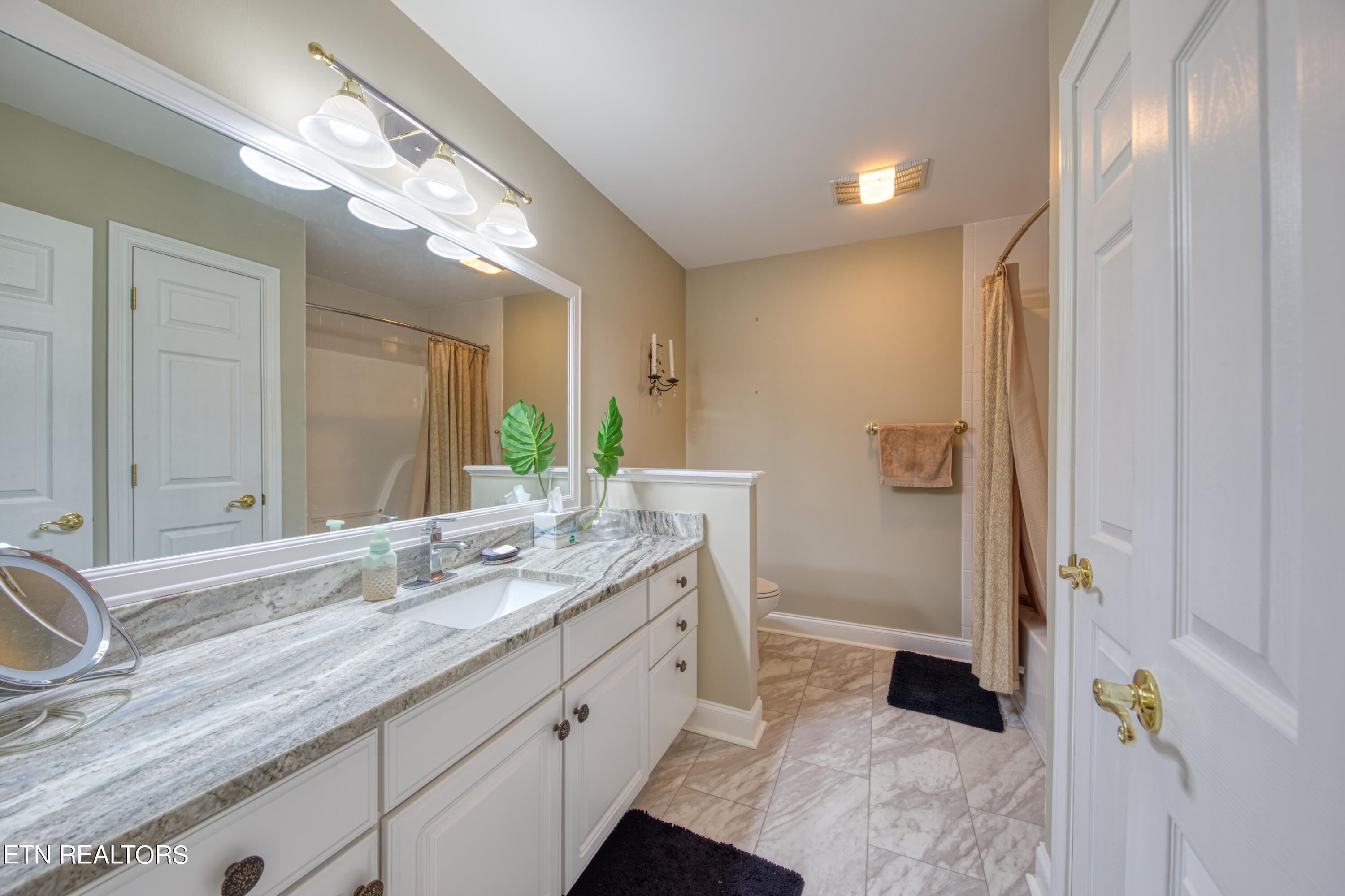 1190 Treymour Way Knoxville TN 37922
