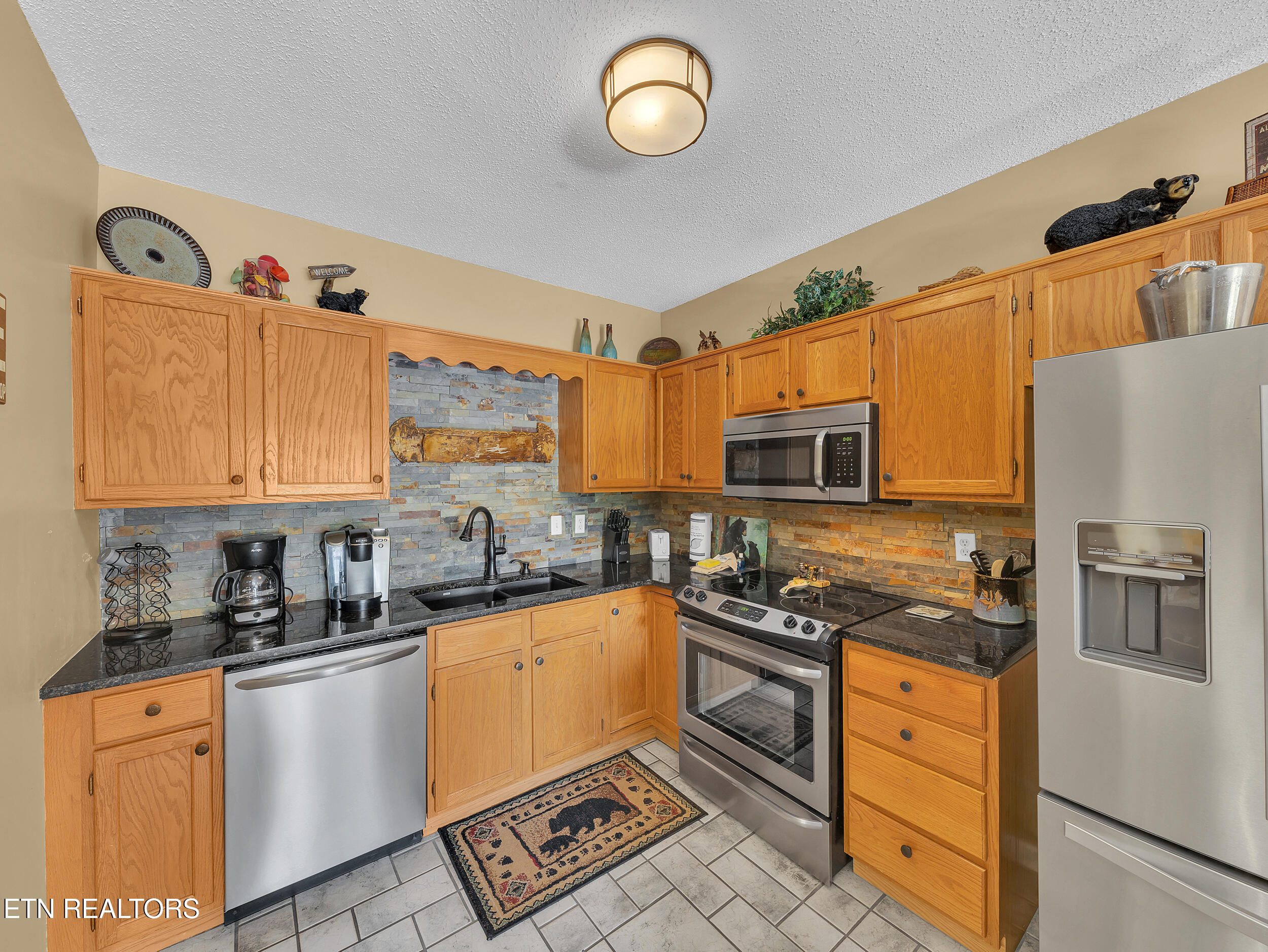 205 Ogle Drive Pigeon Forge TN 37863