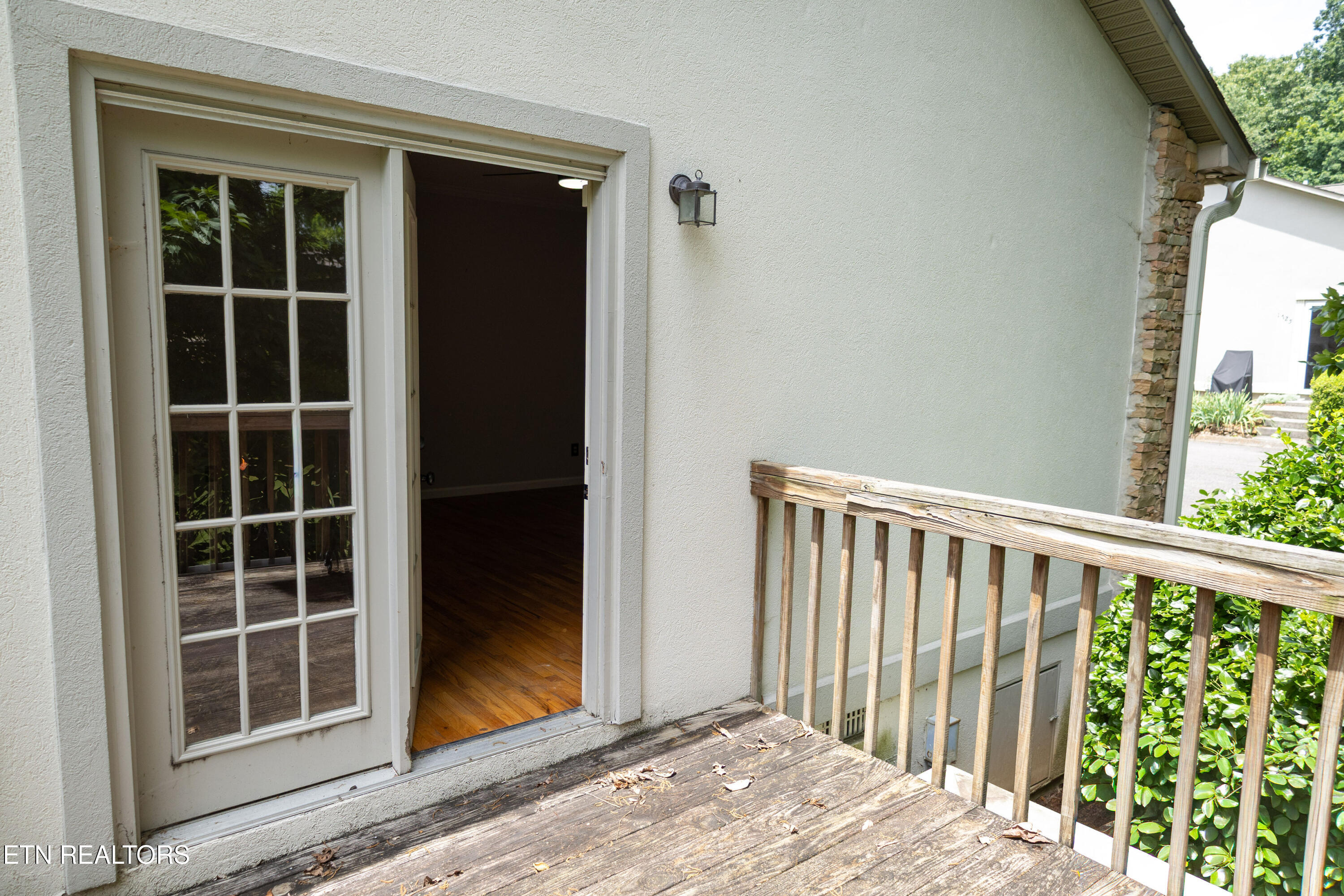 1728 Stone Hedge Drive Knoxville TN 37909