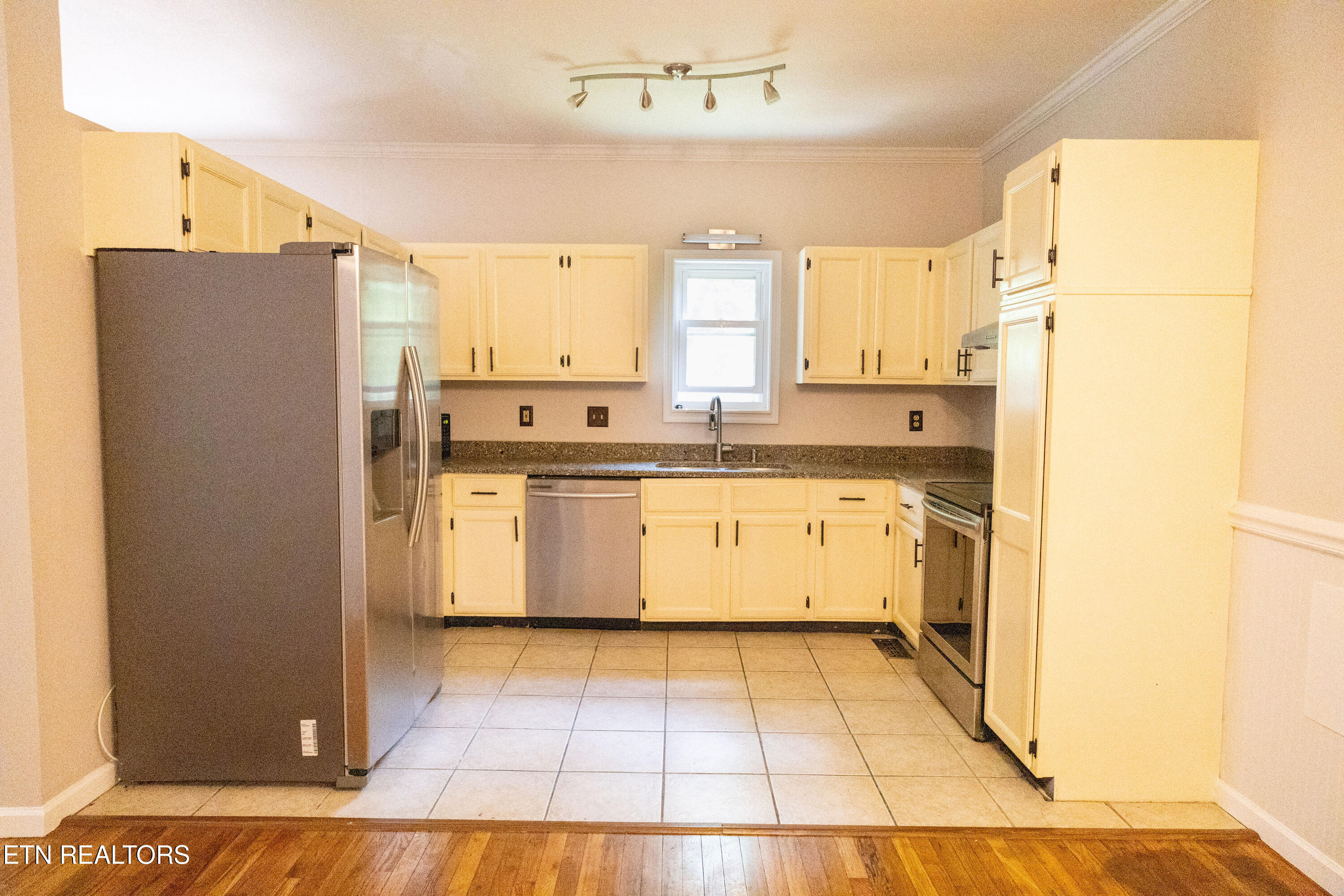 1728 Stone Hedge Drive Knoxville TN 37909