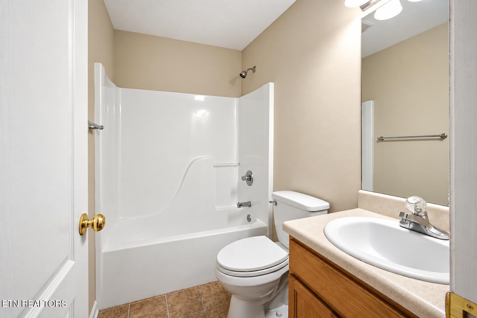 3707 Sean Grove Way Knoxville TN 37921