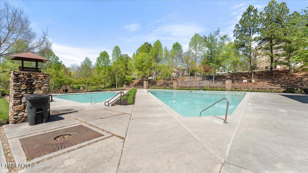 1100 Tree Top Way Knoxville TN 37920