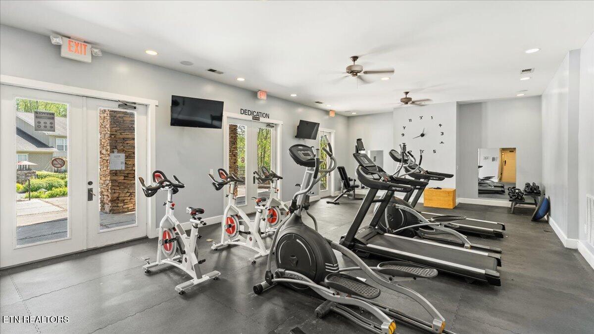 1100 Tree Top Way Knoxville TN 37920