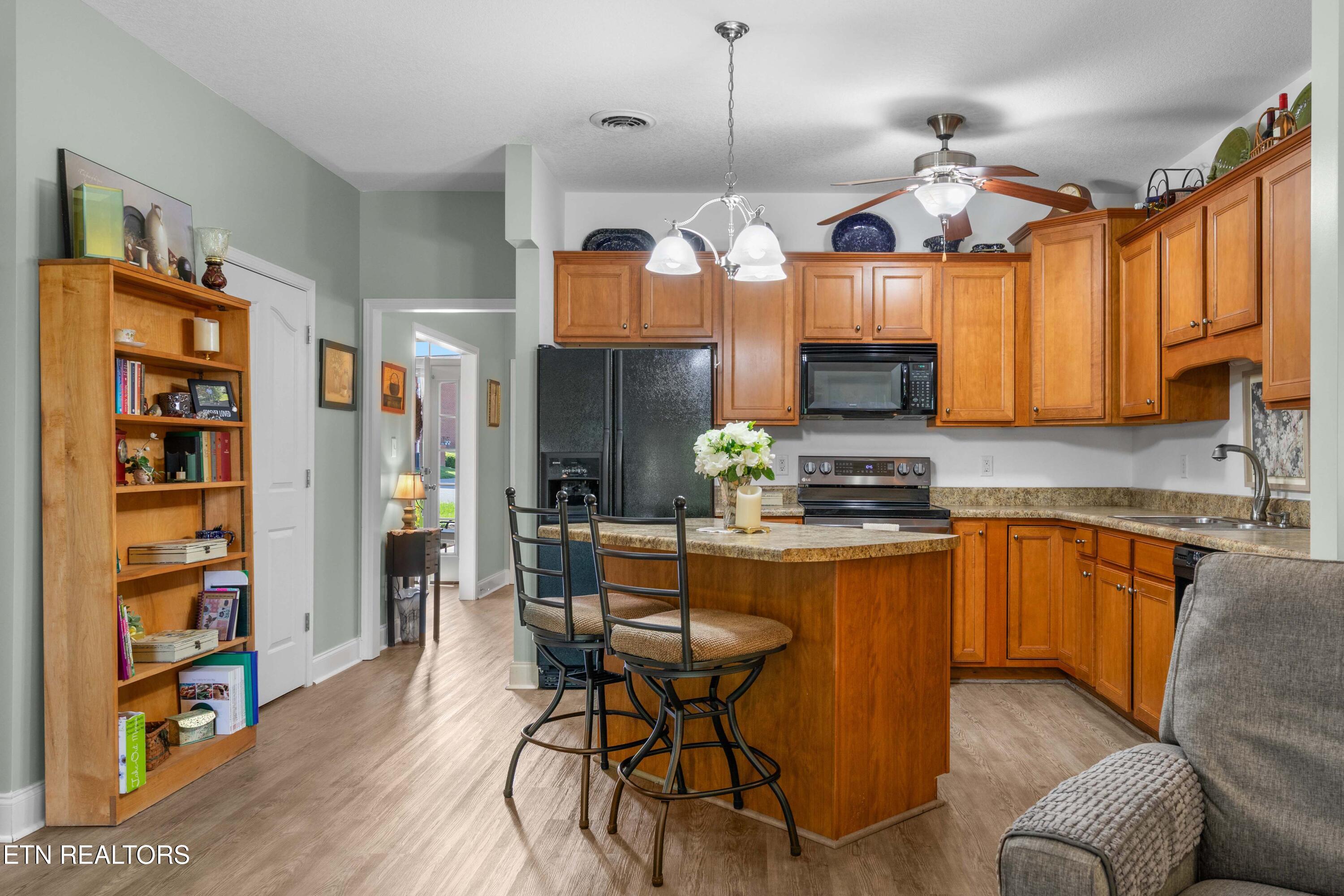 1669 Wisteria View Way Knoxville TN 37914