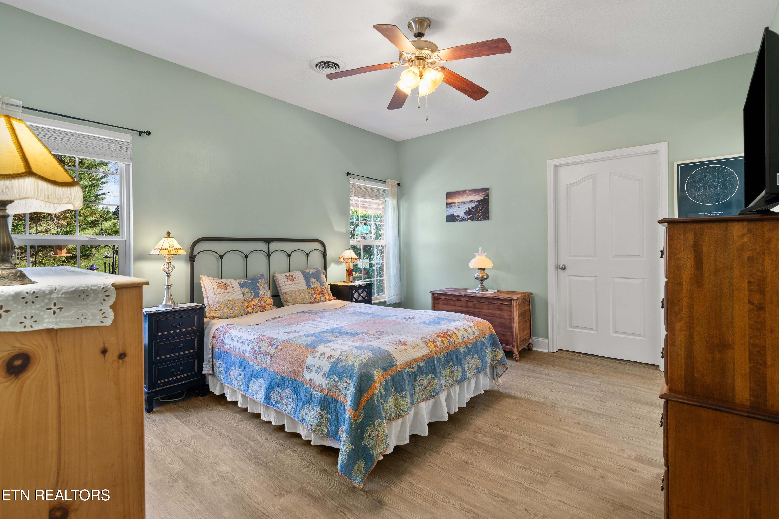 1669 Wisteria View Way Knoxville TN 37914