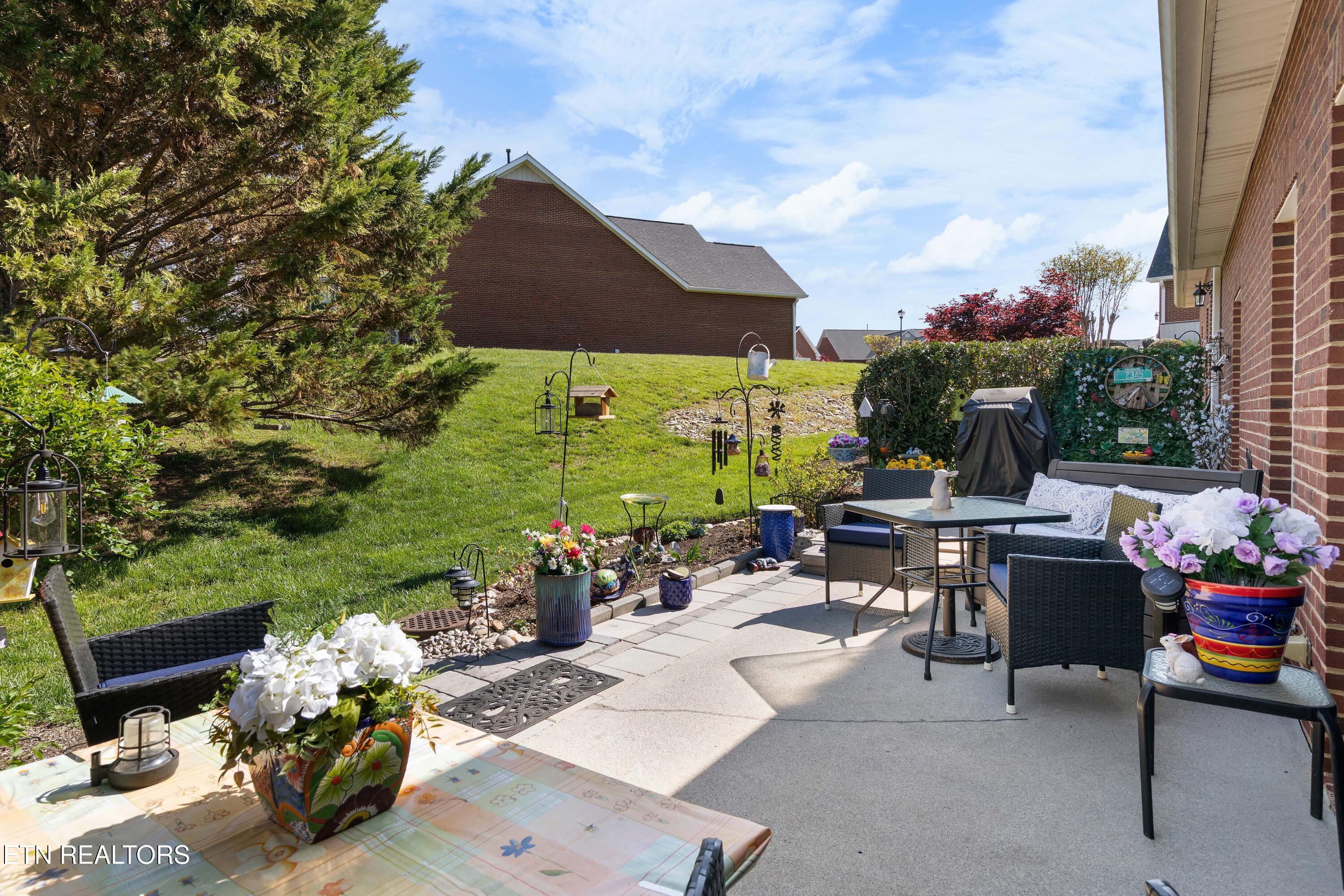 1669 Wisteria View Way Knoxville TN 37914