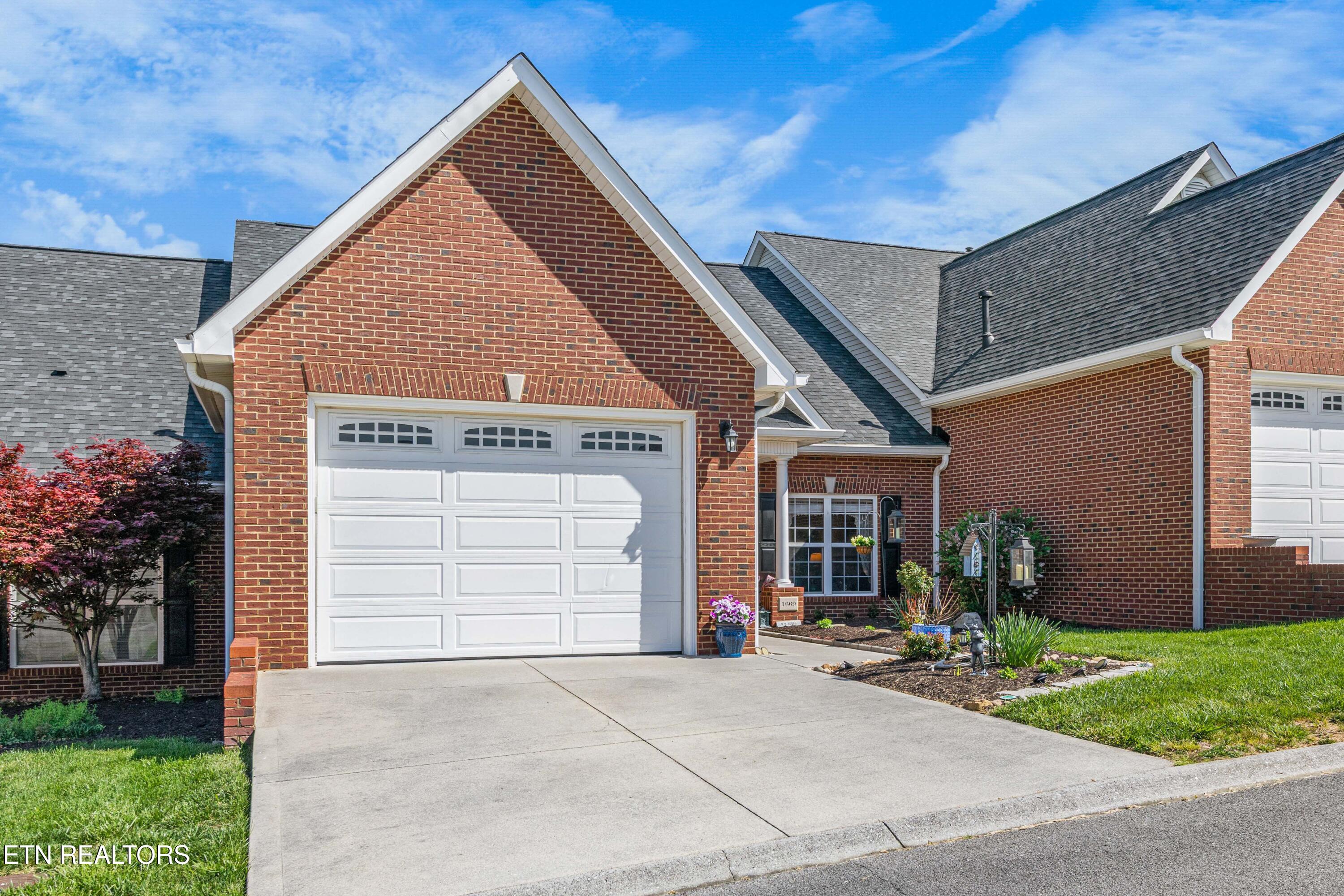 1669 Wisteria View Way Knoxville TN 37914
