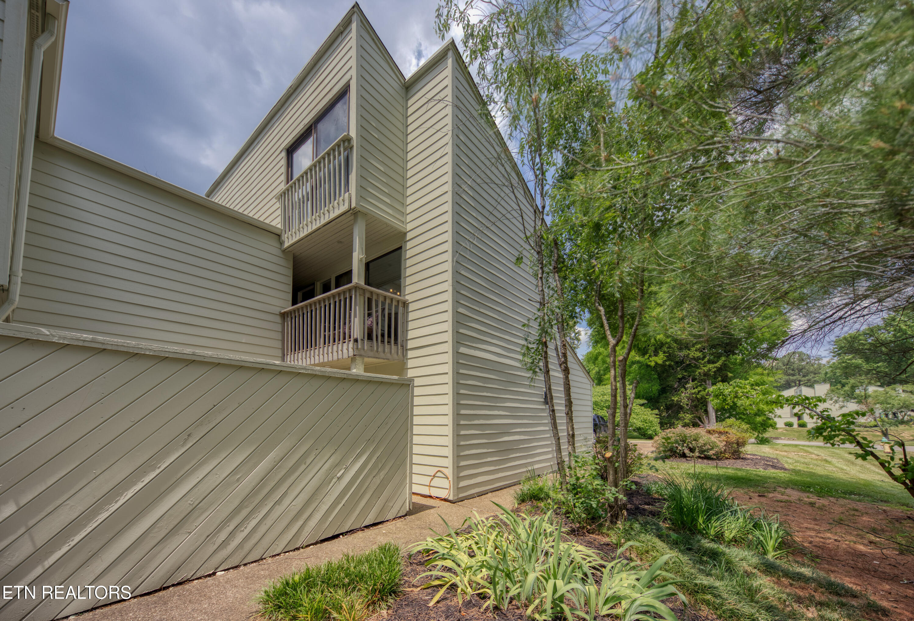 541 Lost Tree Lane Knoxville TN 37934
