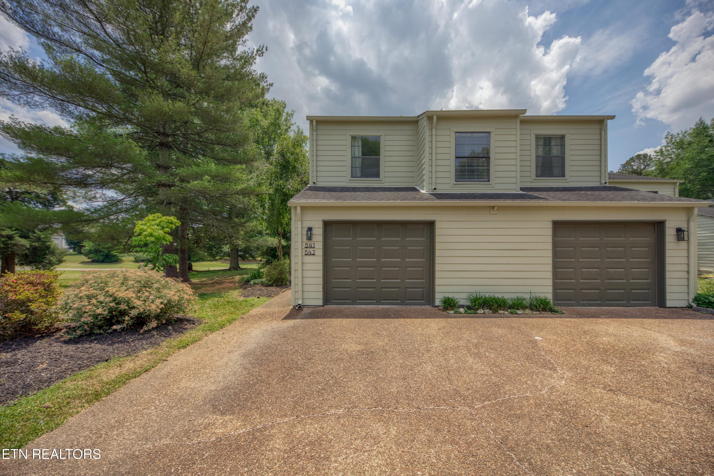 541 Lost Tree Lane Knoxville TN 37934