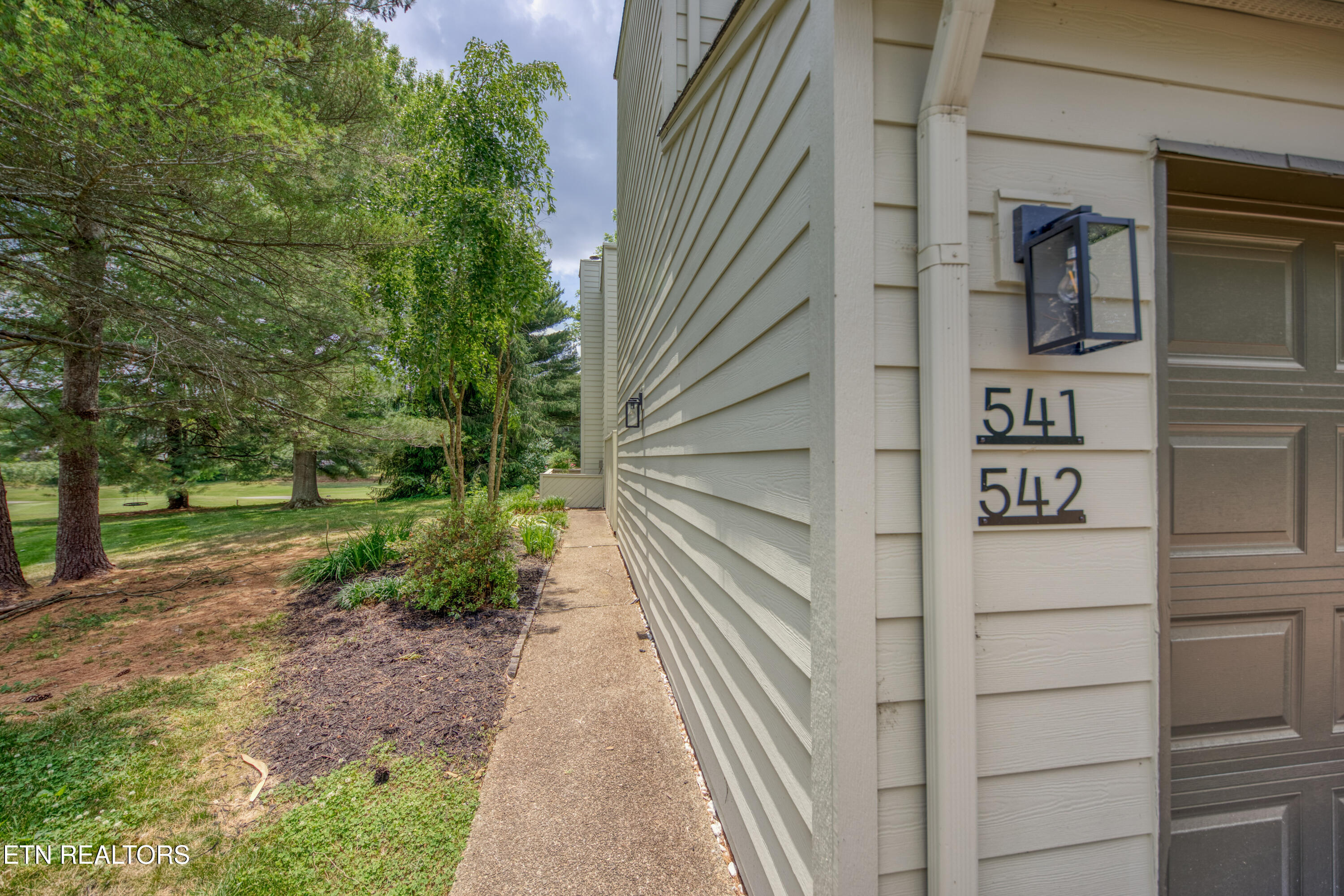 541 Lost Tree Lane Knoxville TN 37934