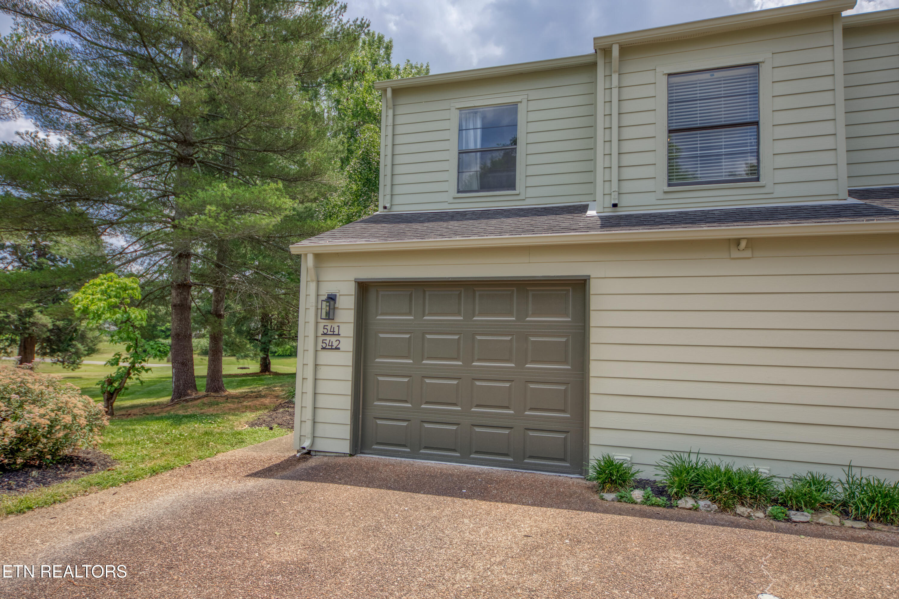 541 Lost Tree Lane Knoxville TN 37934