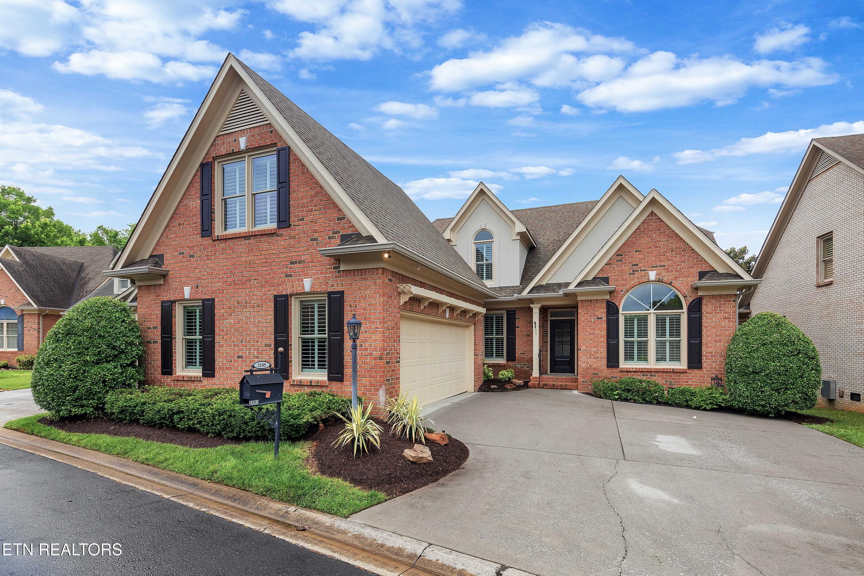 1105 Highgrove Garden Way Knoxville TN 37922
