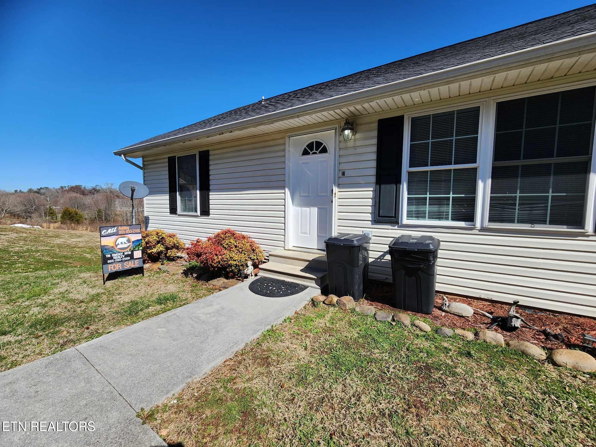 2904 Boyds Creek Highway Sevierville TN 37876