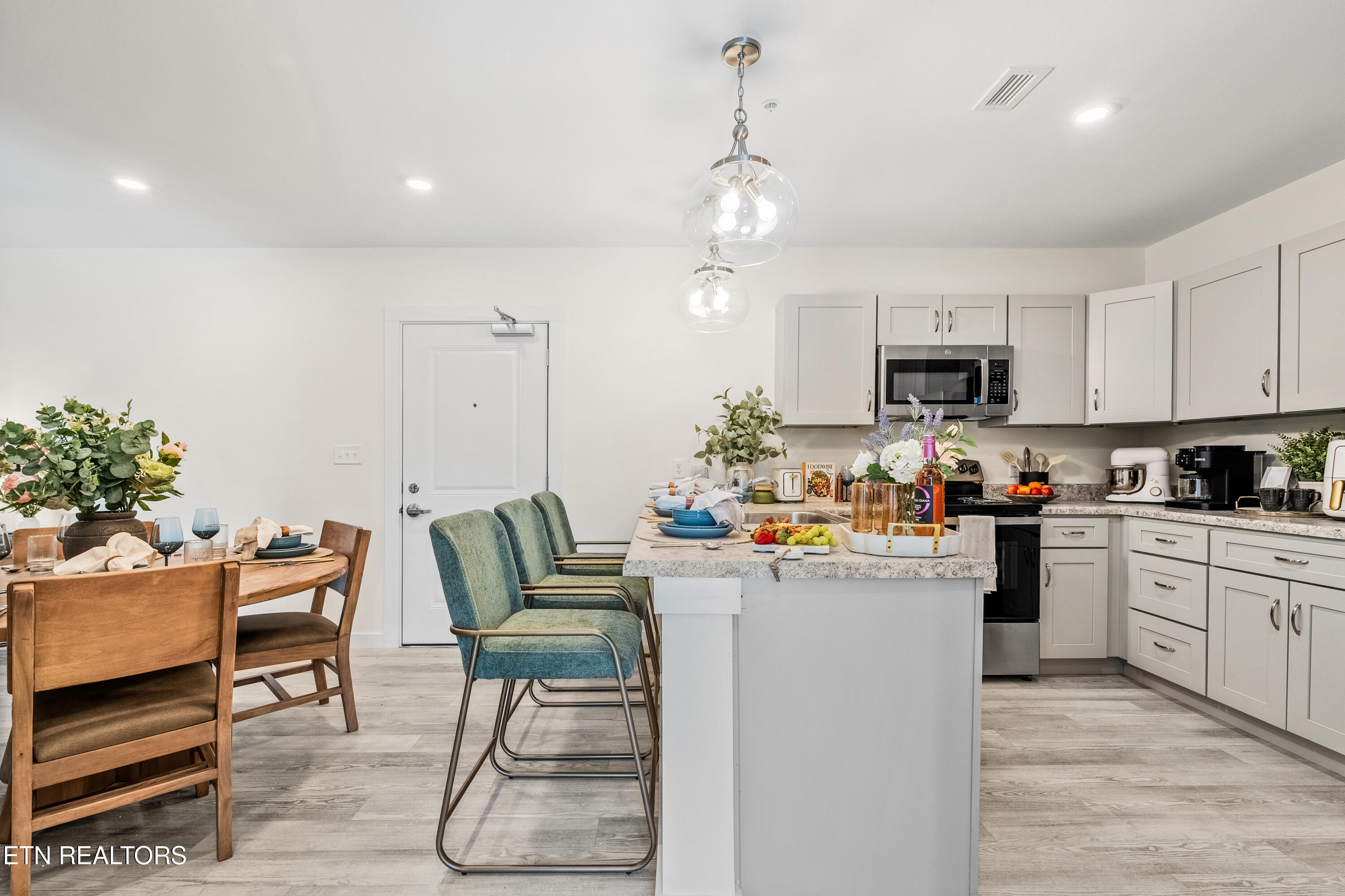 227 Sharon Drive Pigeon Forge TN 37863