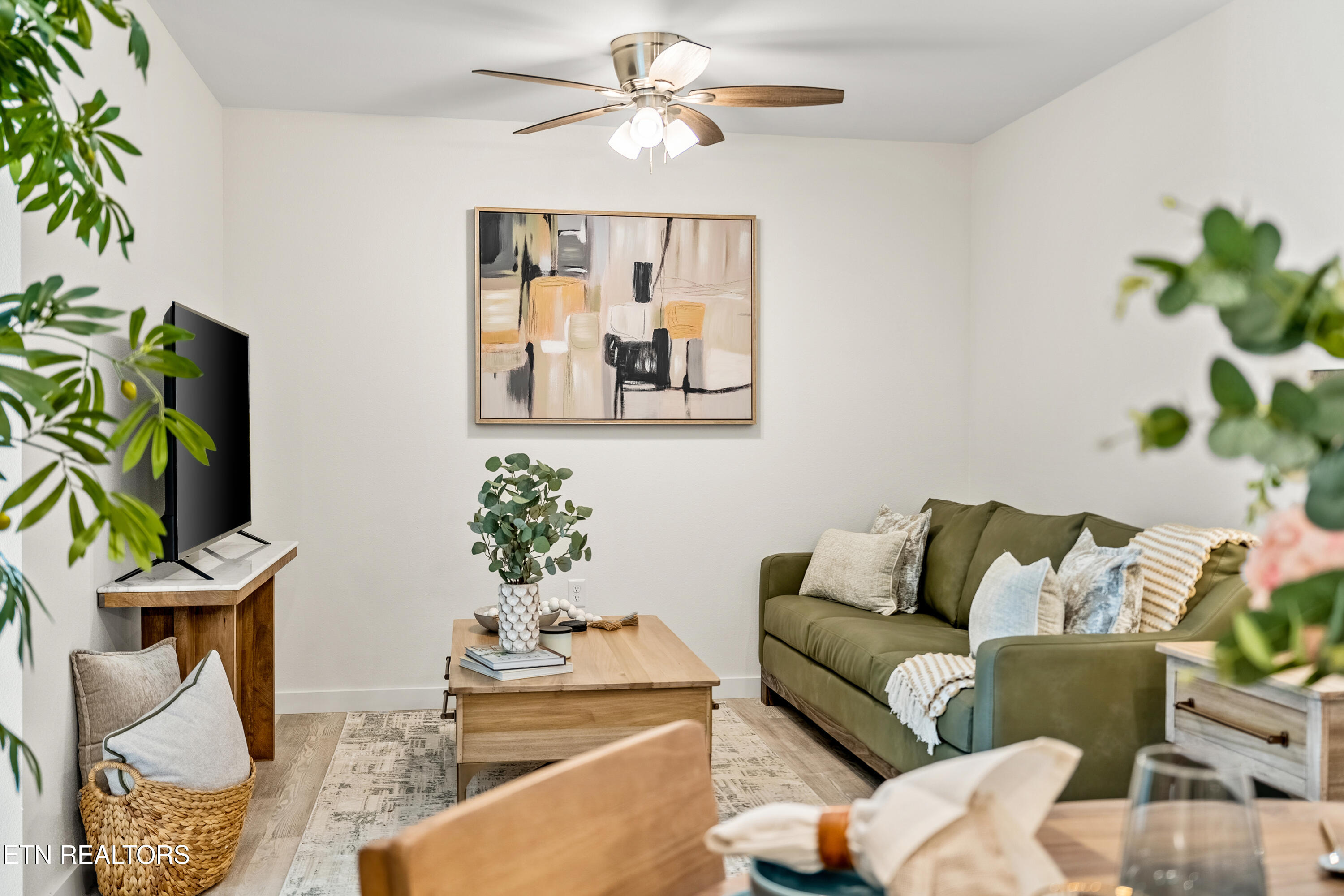 227 Sharon Drive Pigeon Forge TN 37863