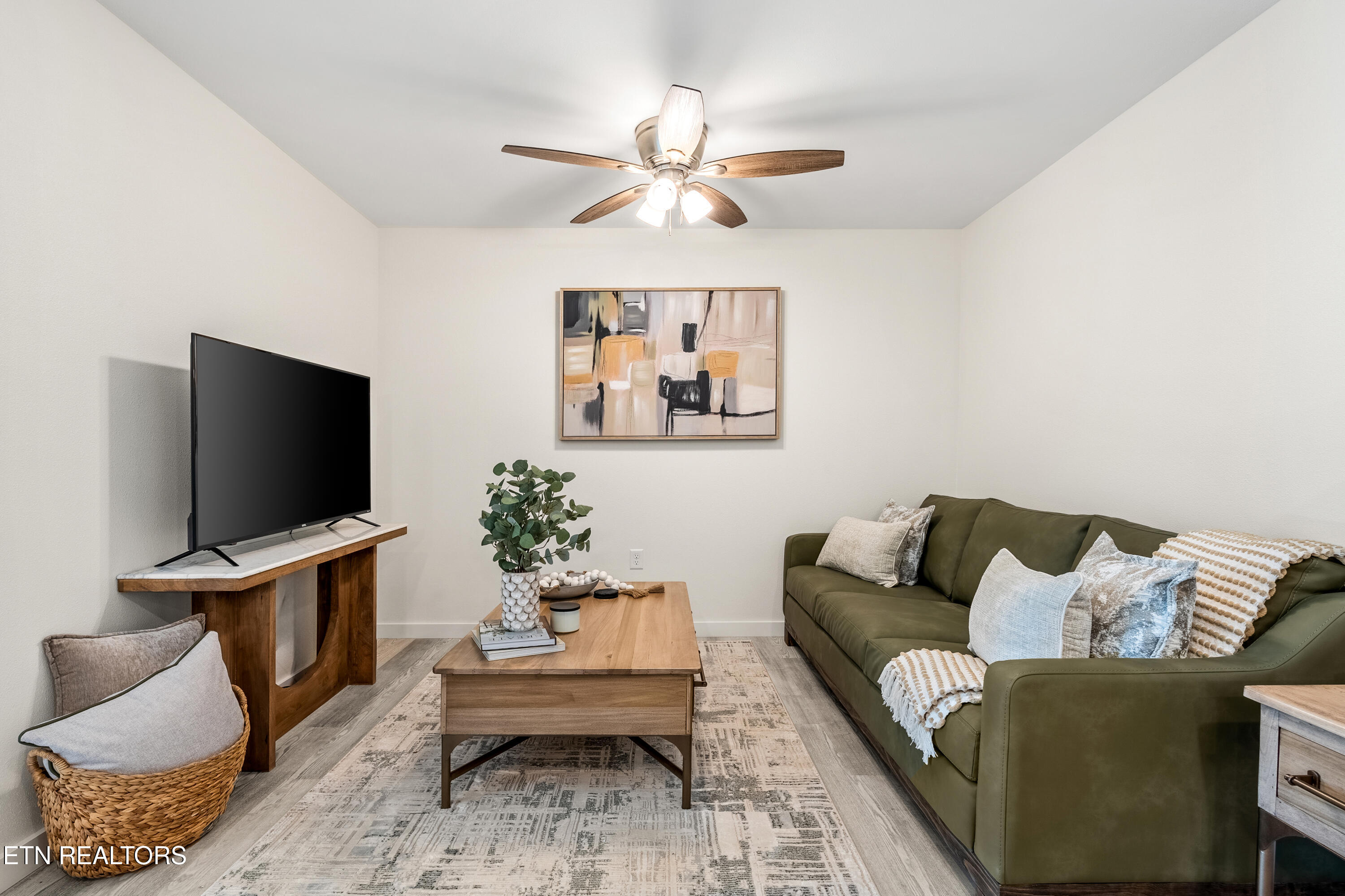 227 Sharon Drive Pigeon Forge TN 37863