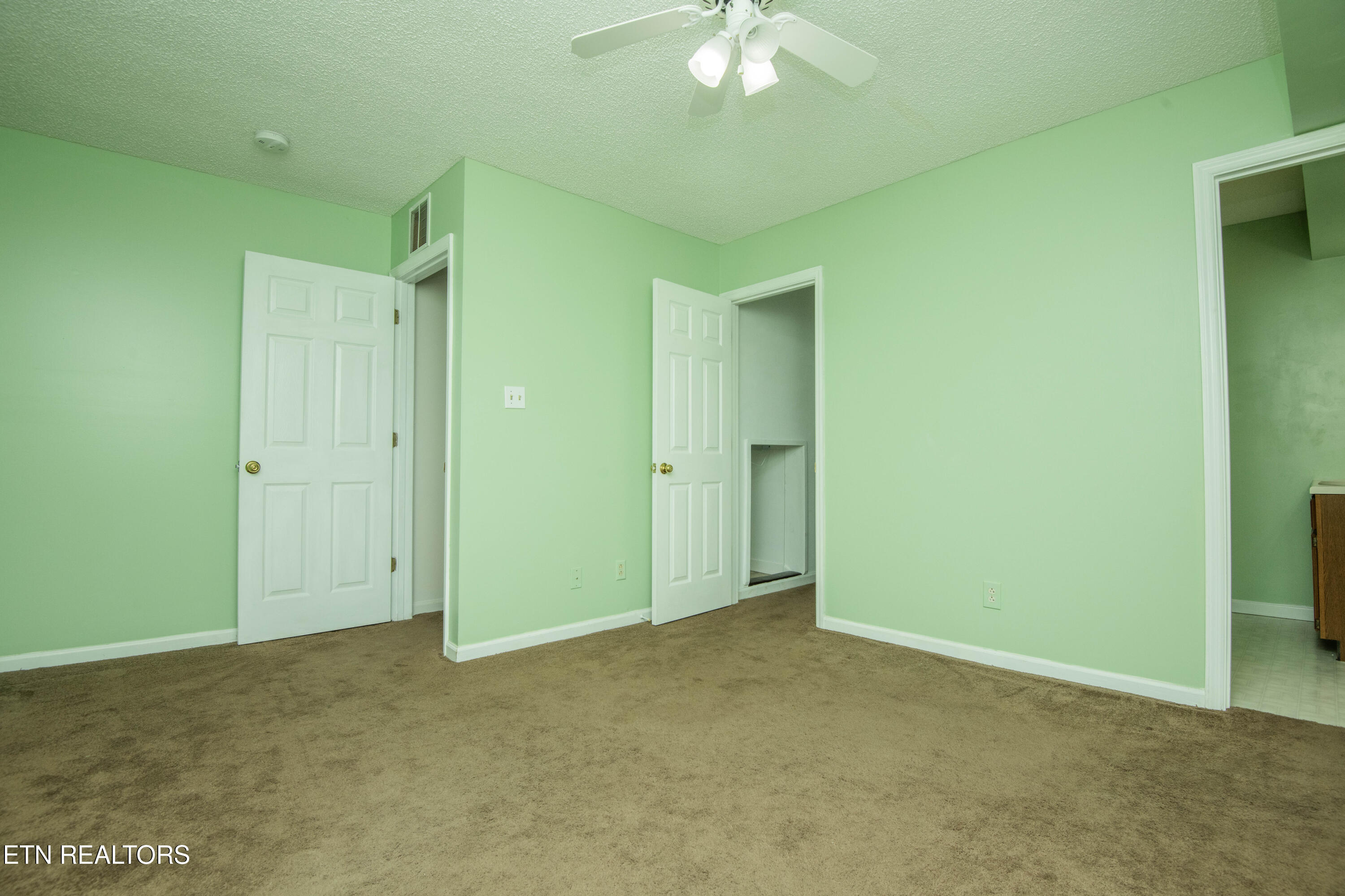 1610 Stone Hedge Drive Knoxville TN 37909