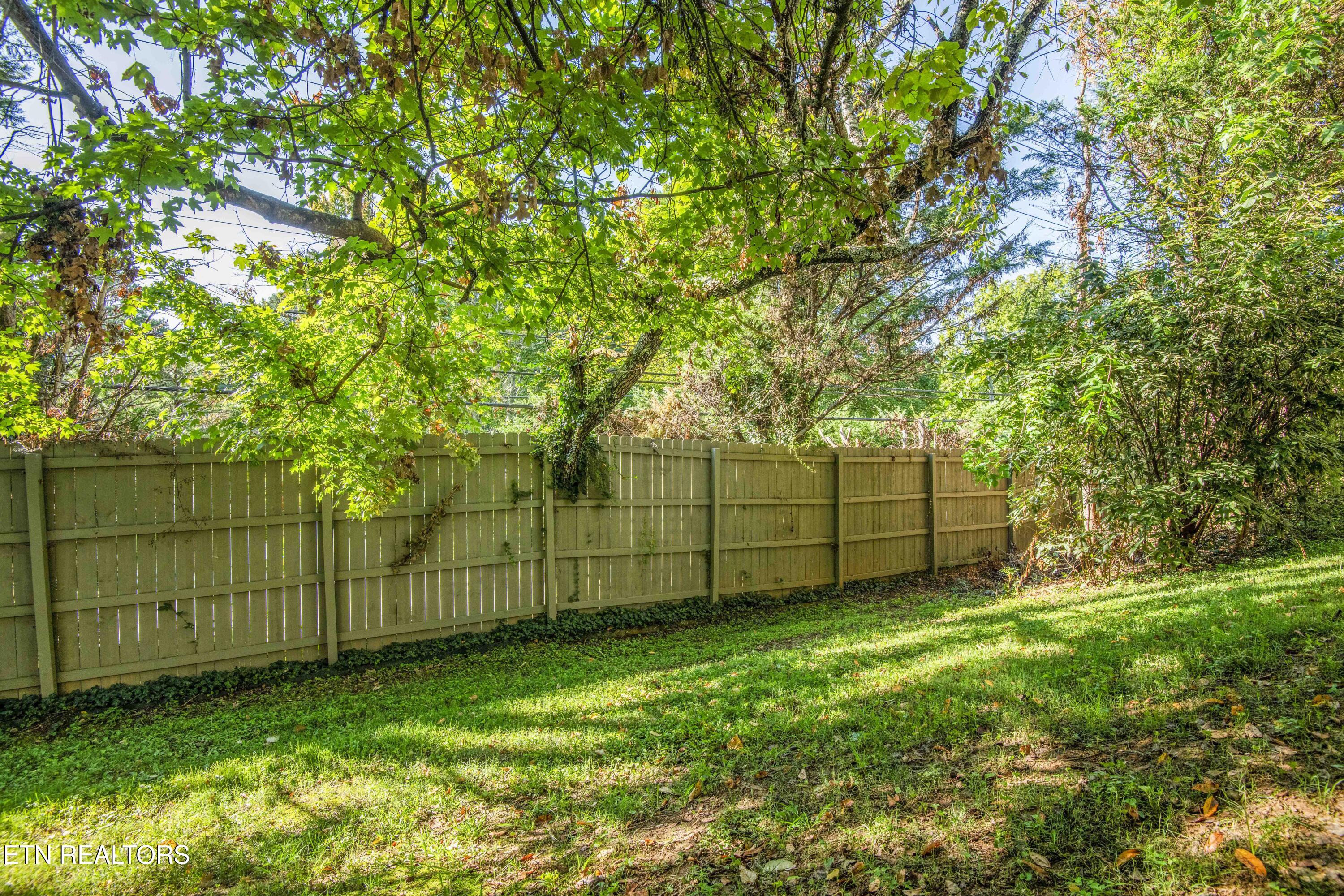 1610 Stone Hedge Drive Knoxville TN 37909