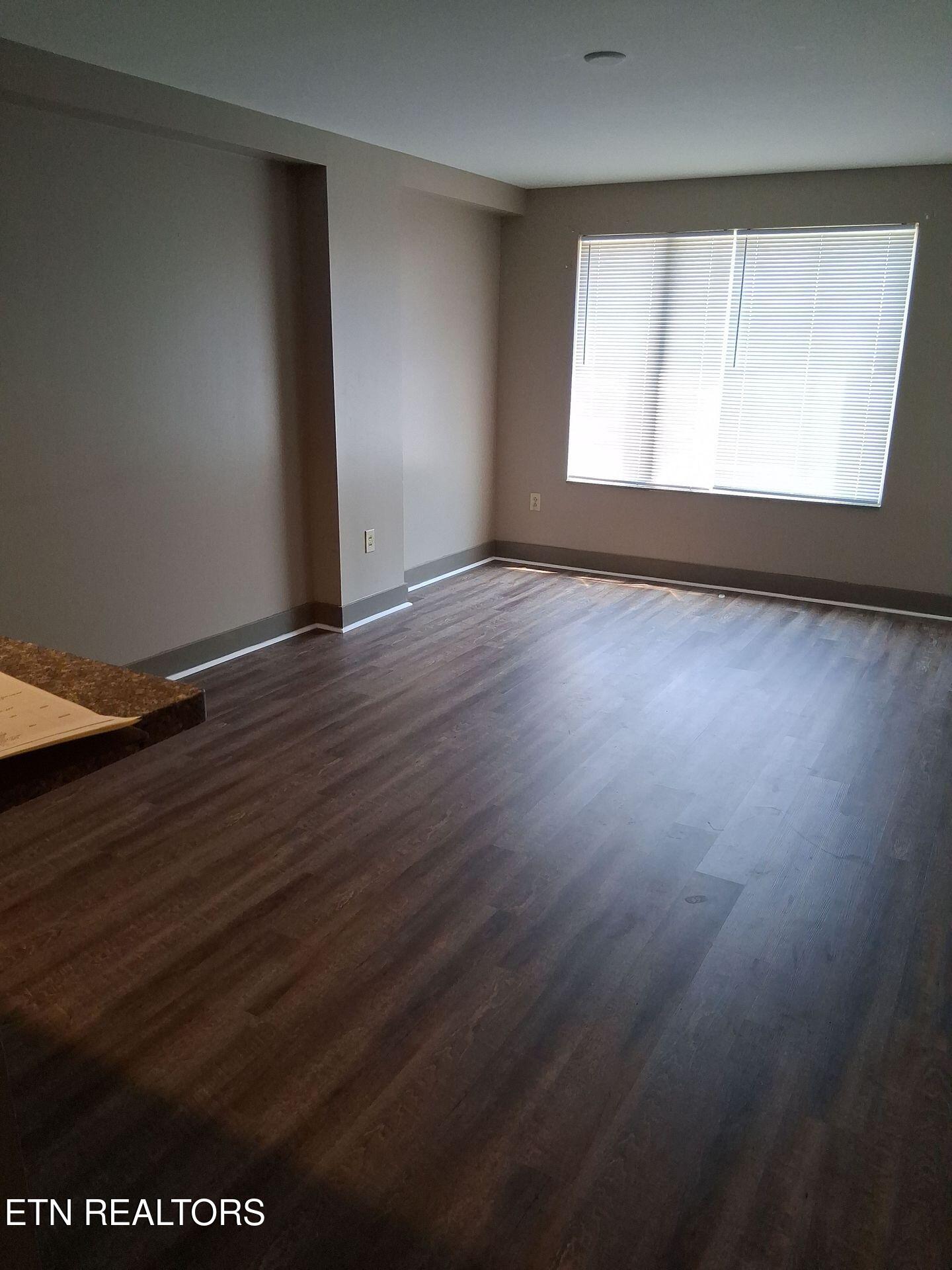 1735 Lake Avenue Knoxville TN 37916