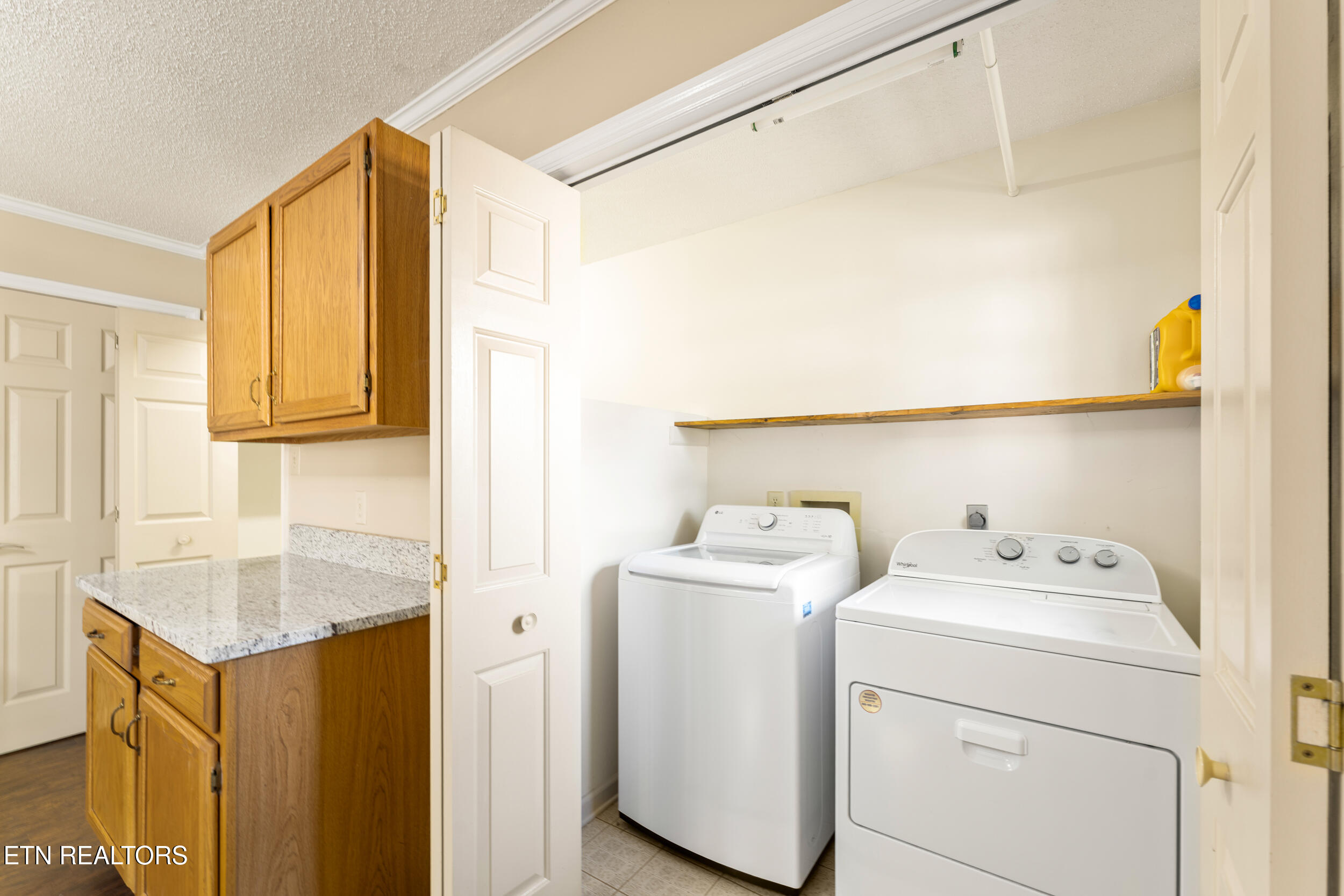 810 Highland Knoxville TN 37912