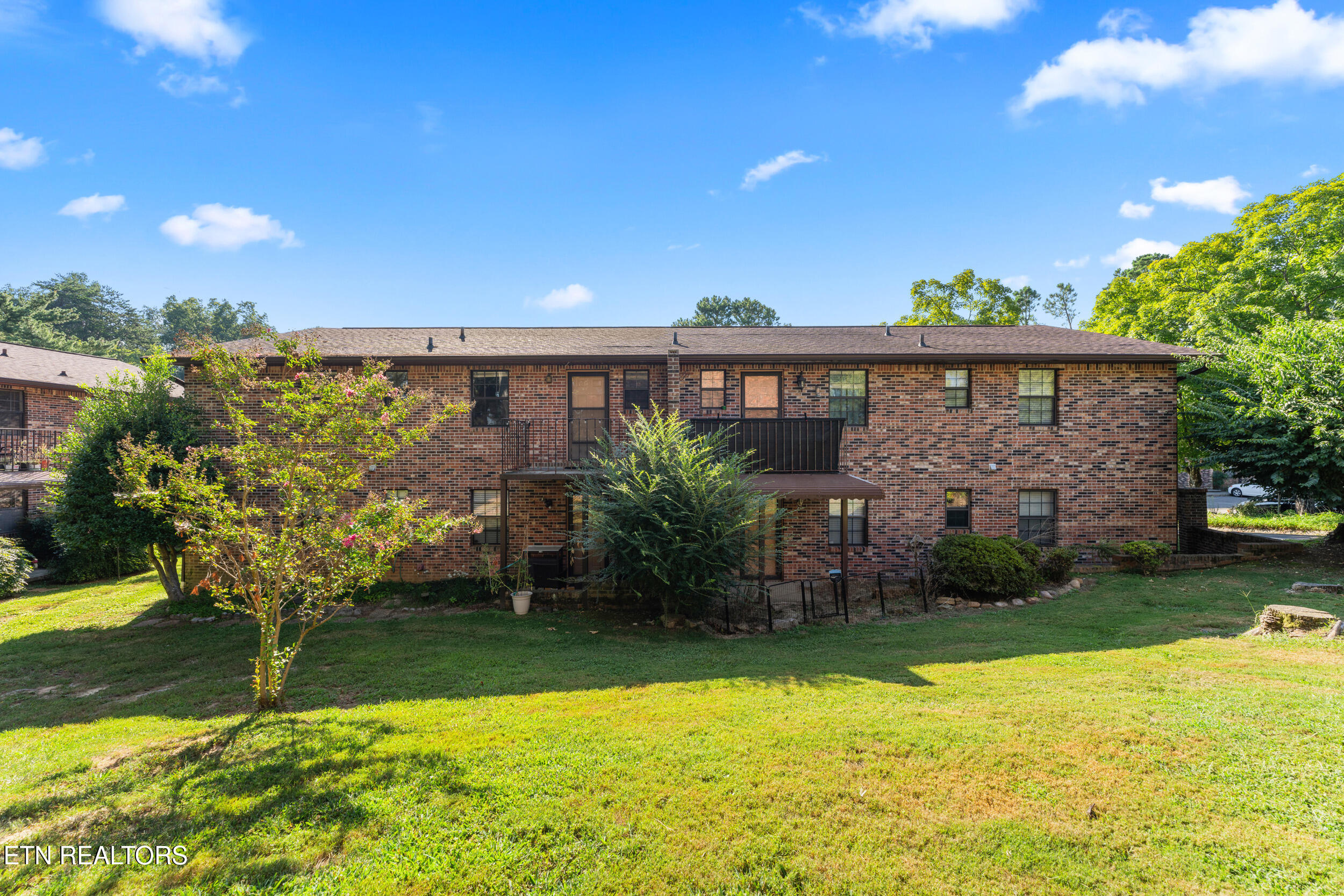 810 Highland Knoxville TN 37912