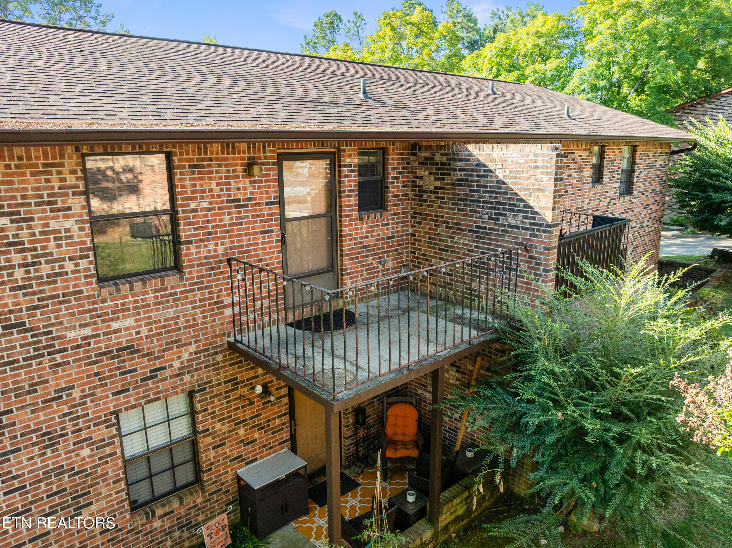 810 Highland Knoxville TN 37912