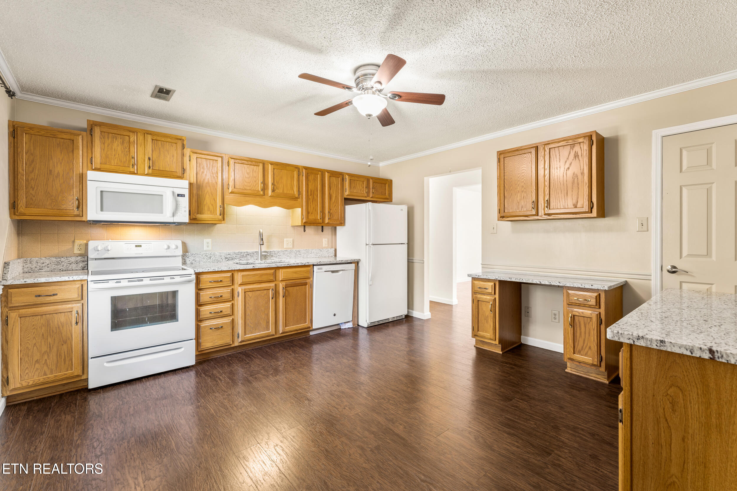 810 Highland Knoxville TN 37912