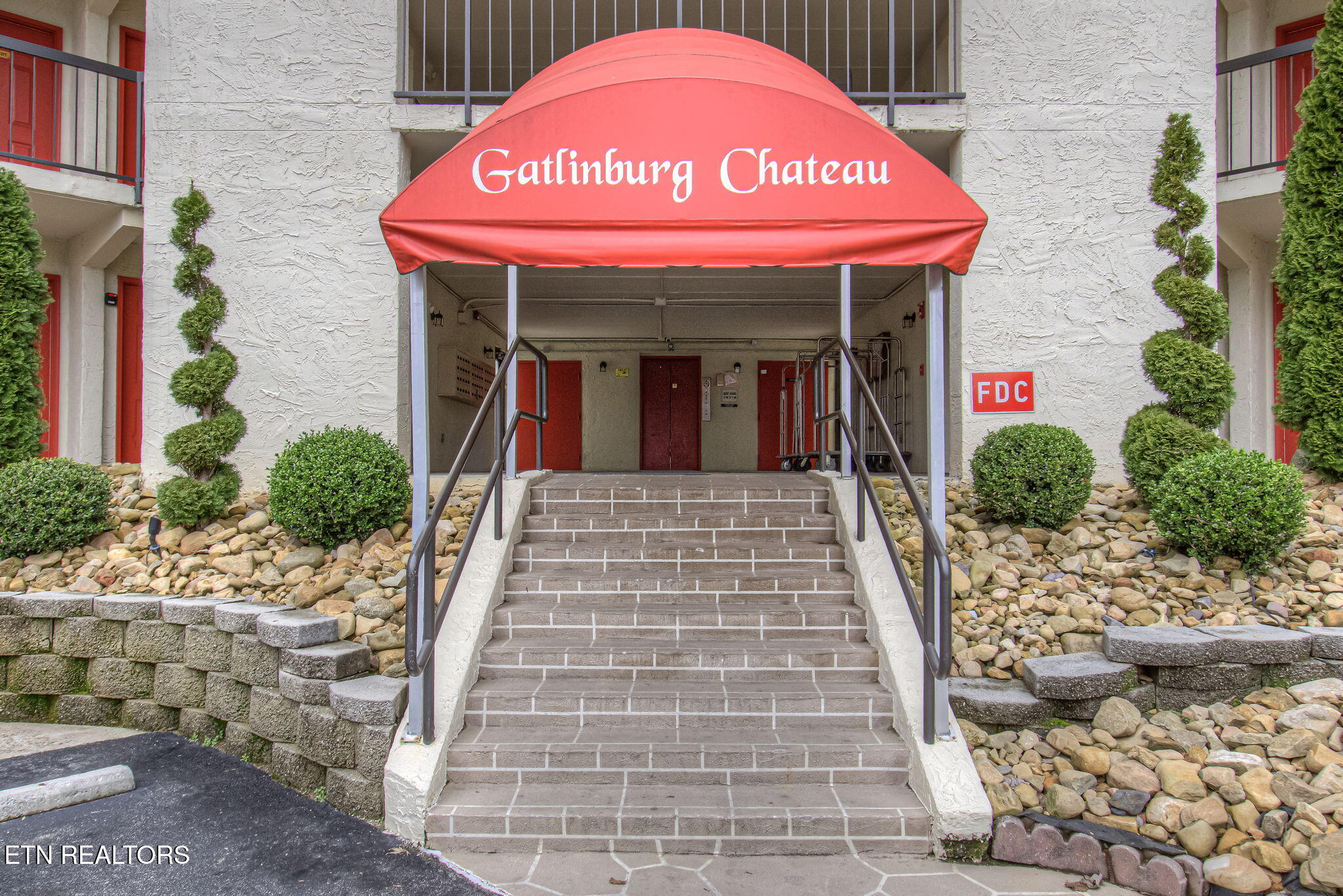 102 Baskins Creek Gatlinburg TN 37738