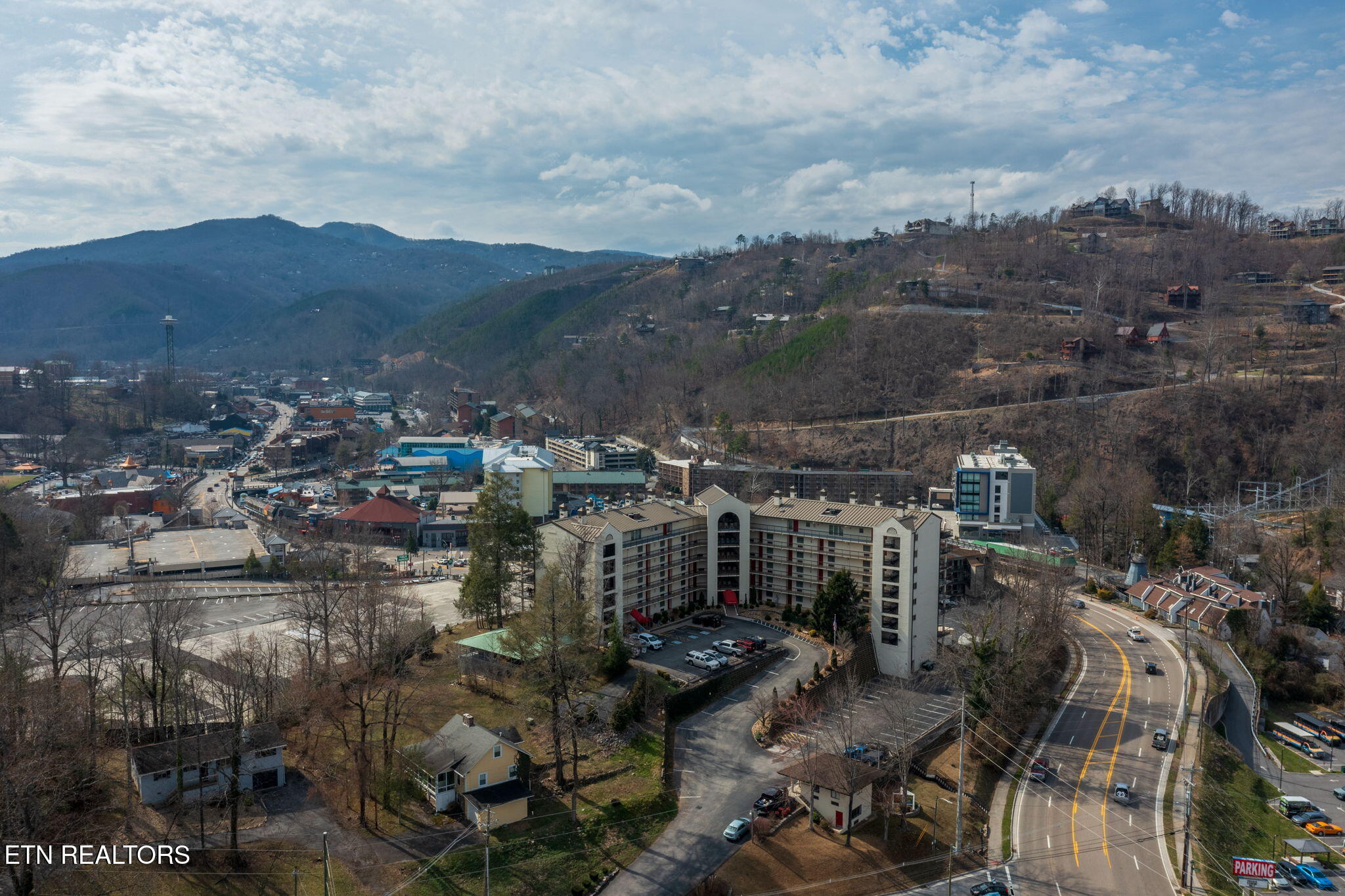 102 Baskins Creek Gatlinburg TN 37738